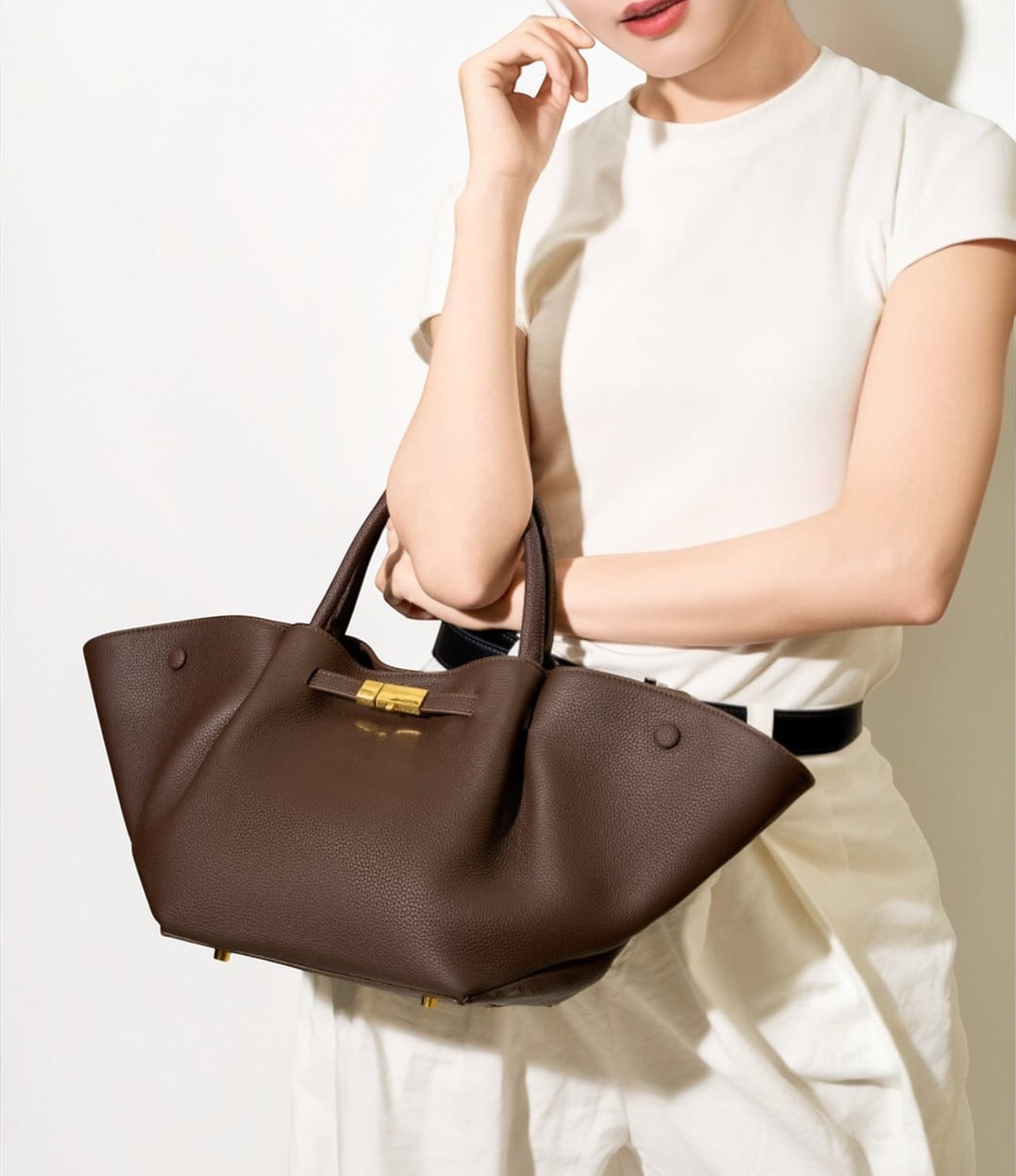 474牛革FRベルトタックバッグ