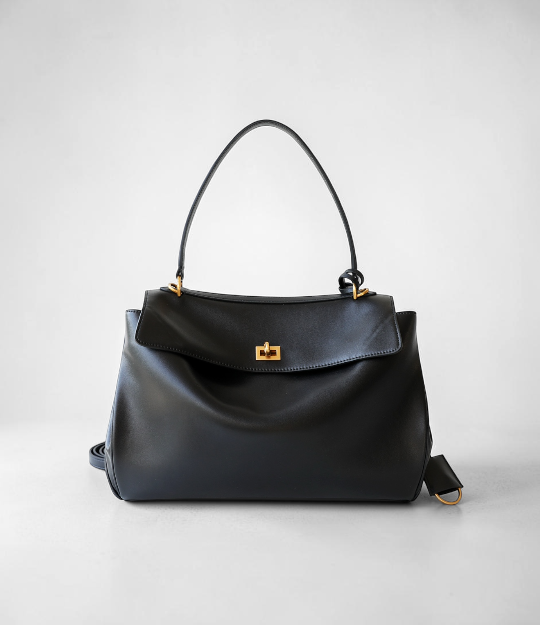 545 本革OHフラップバッグ / BLACK A4対応 2WAY 大人上品通勤バッグ ルビリア LUVILIA