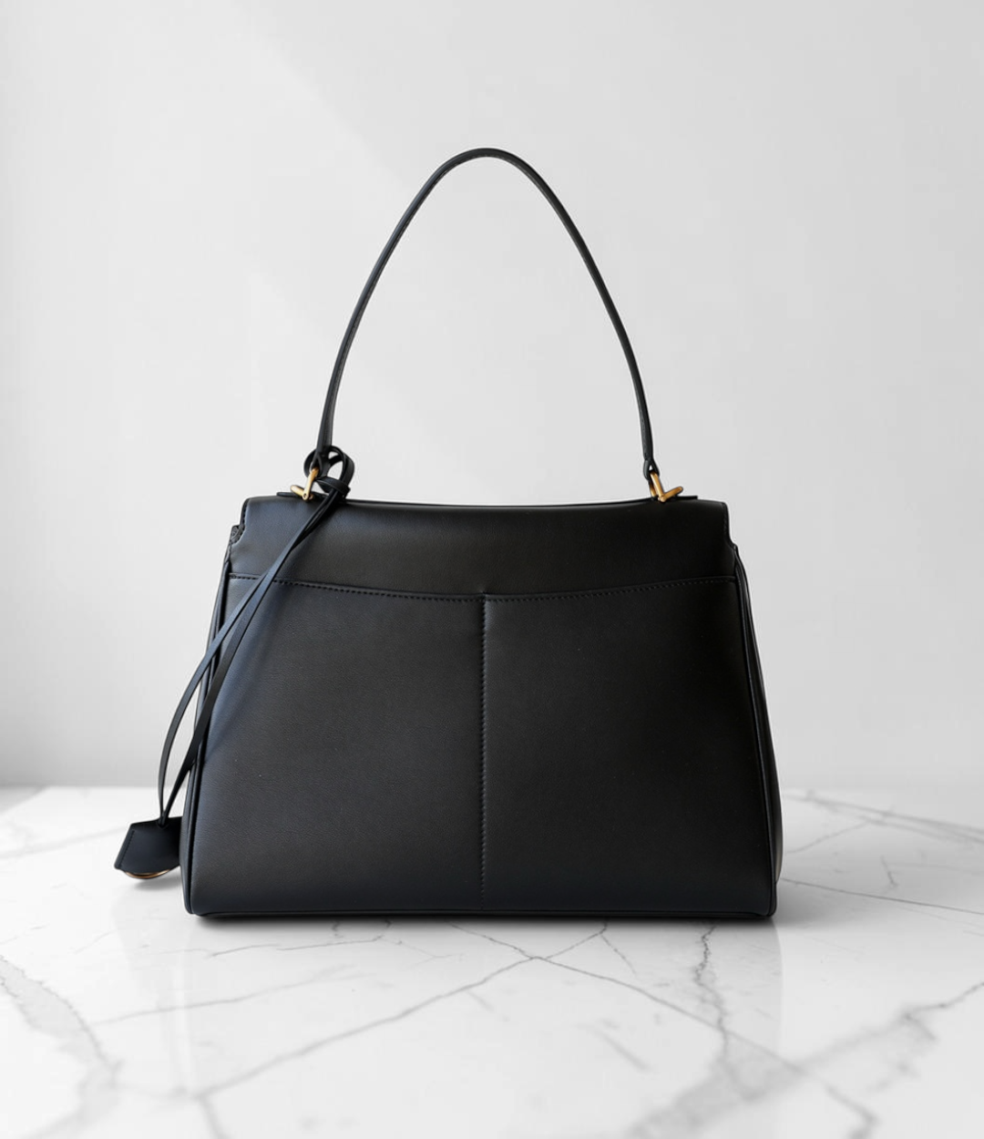 545 本革OHフラップバッグ / BLACK A4対応 2WAY 大人上品通勤バッグ ルビリア LUVILIA