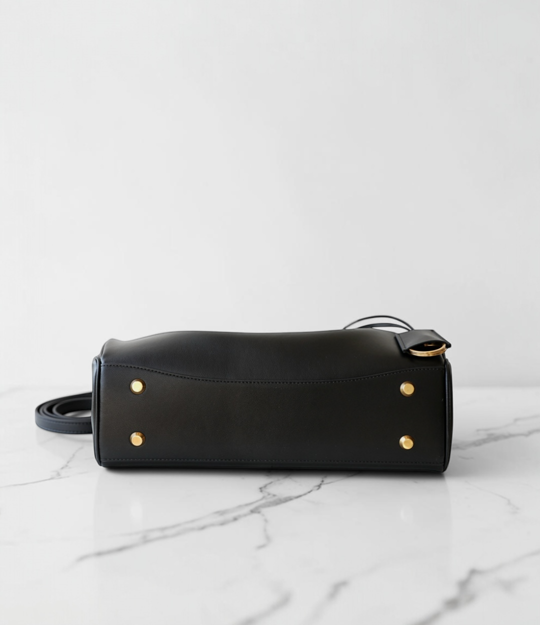 545 本革OHフラップバッグ / BLACK A4対応 2WAY 大人上品通勤バッグ ルビリア LUVILIA