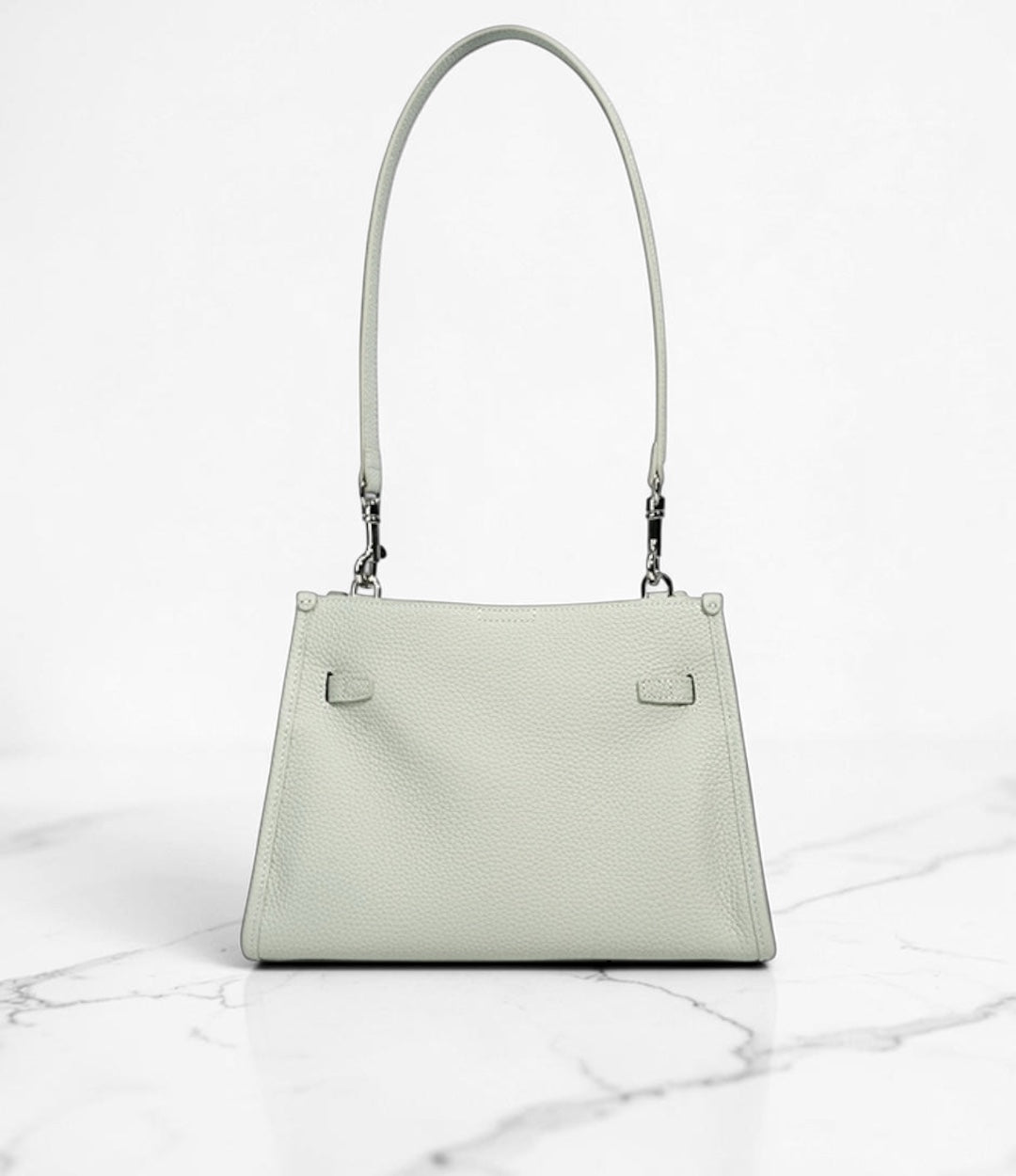 601牛革スクエアーFBショルダーバッグ