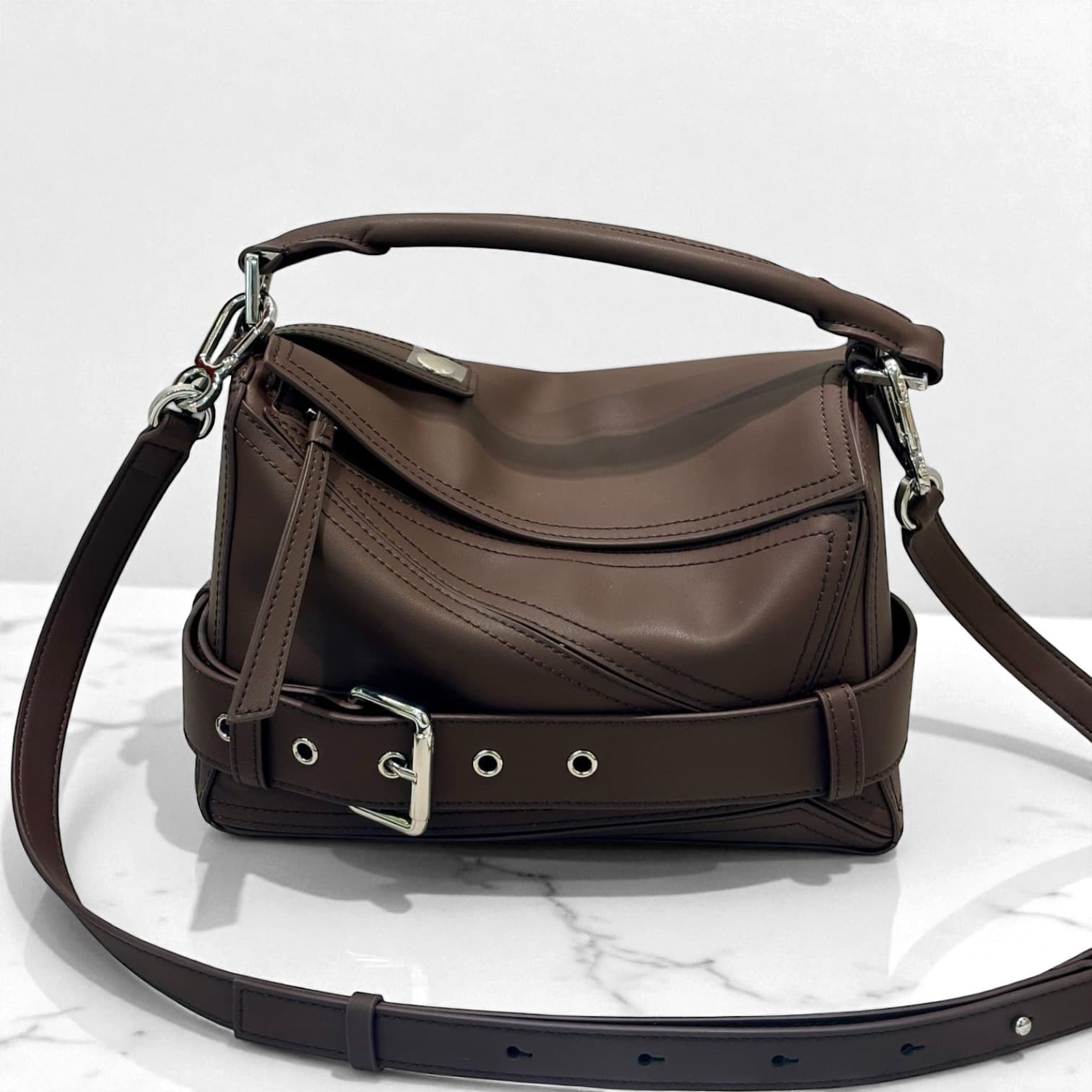 522 本革RBパズルバッグ モカブラウン / フロントベルト付き ショルダーバッグ ルビリア