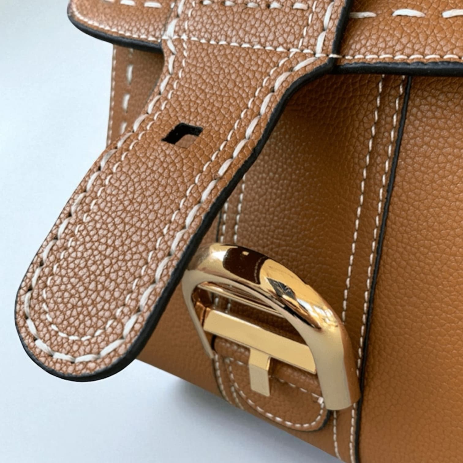 310 牛革TOP“H”ステッチバッグ Sサイズ|休日にもフォーマルにも映える上質レザー/BROWN