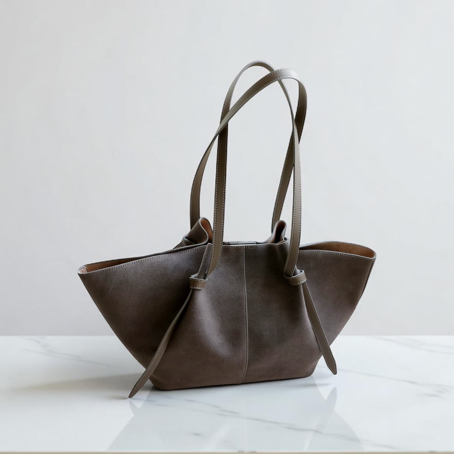 485 本革スウェードLHトートバッグ グレー / 上質レザー×巾着付き 通勤バッグ ルビリア