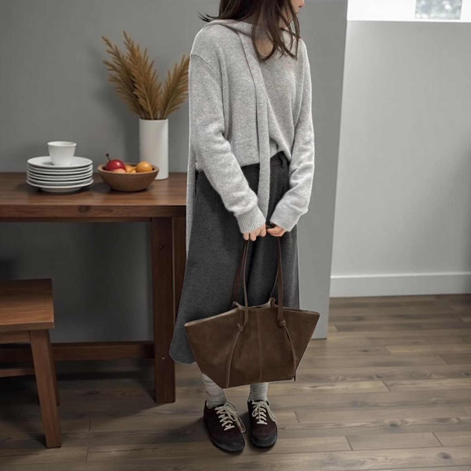 485 本革スウェードLHトートバッグ ブラウン / 上質レザー×巾着付き 通勤バッグ ルビリア