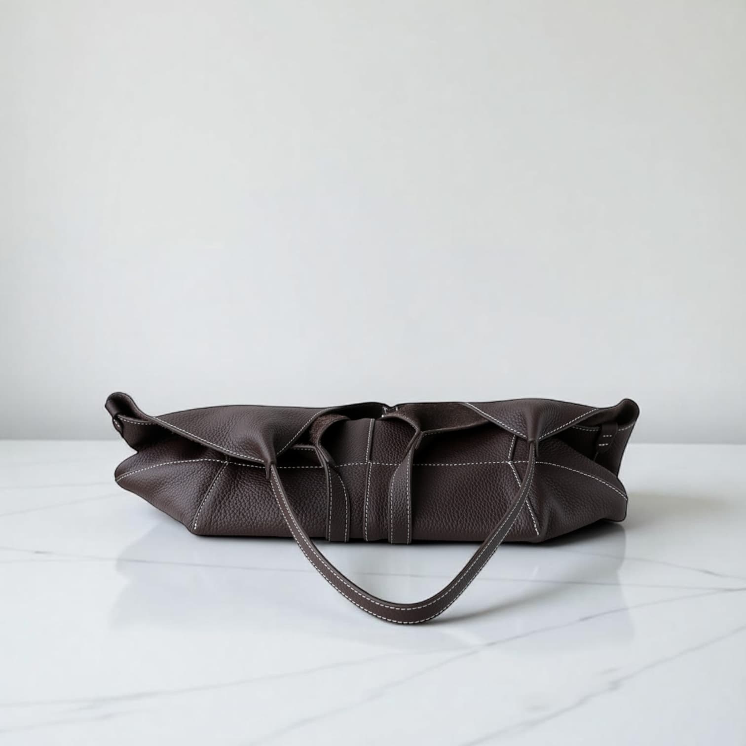 504 本革ショッパートートバッグ Mサイズ /モカ – 通勤にも使える上質トート ルビリア