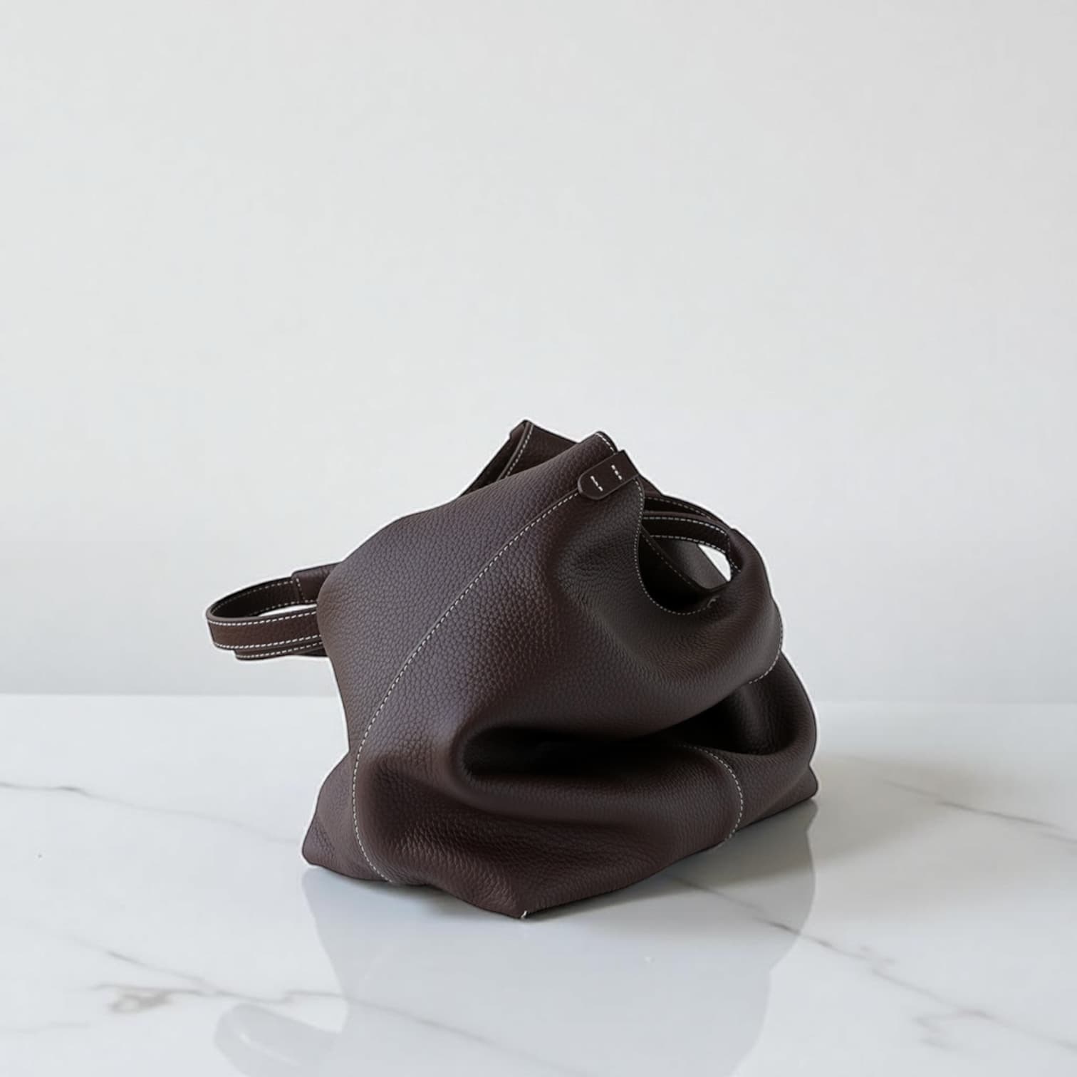 504 本革ショッパートートバッグ Mサイズ /モカ – 通勤にも使える上質トート ルビリア