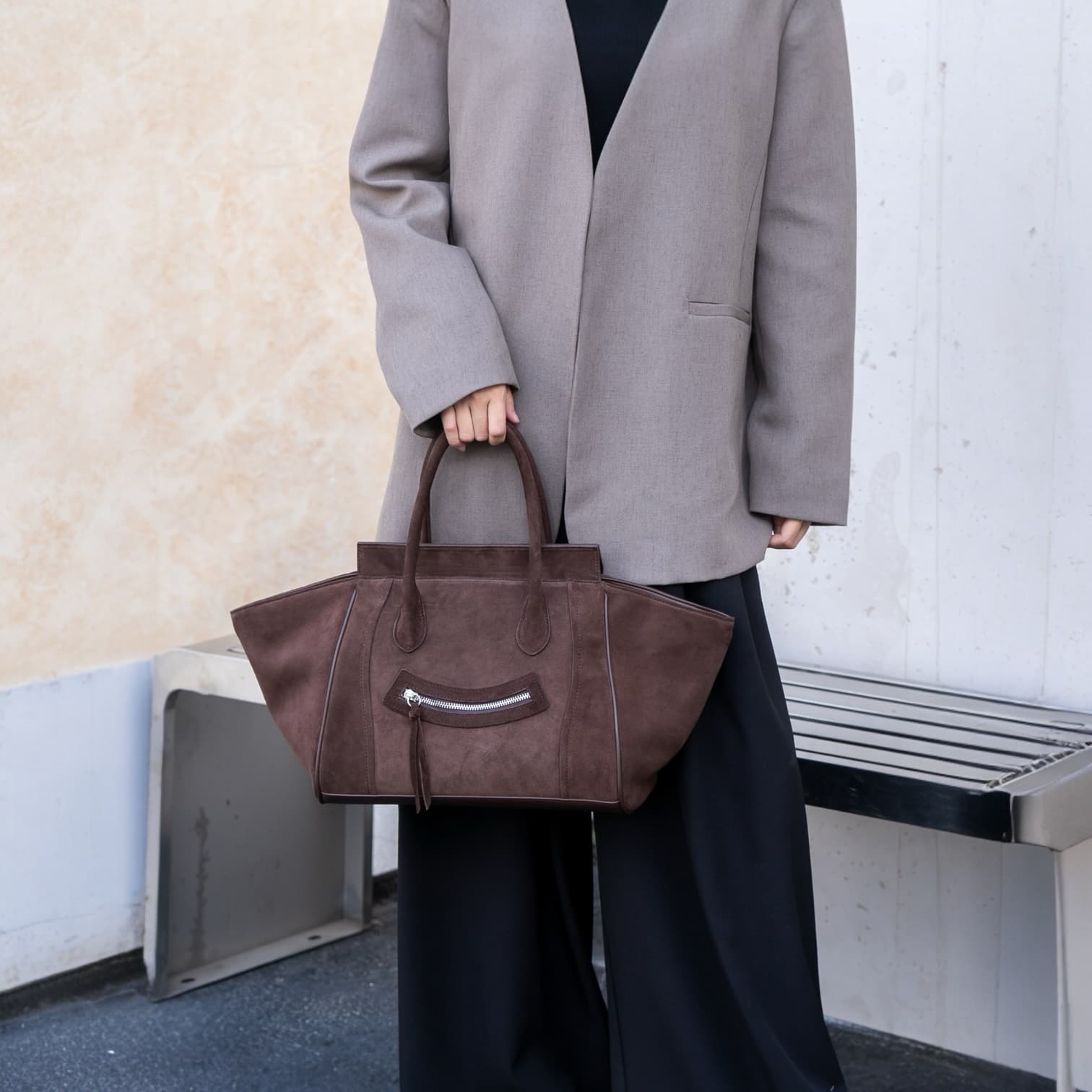 521 本革スウェードRGバッグ M モカ|A4対応×上質スウェード ルビリア
