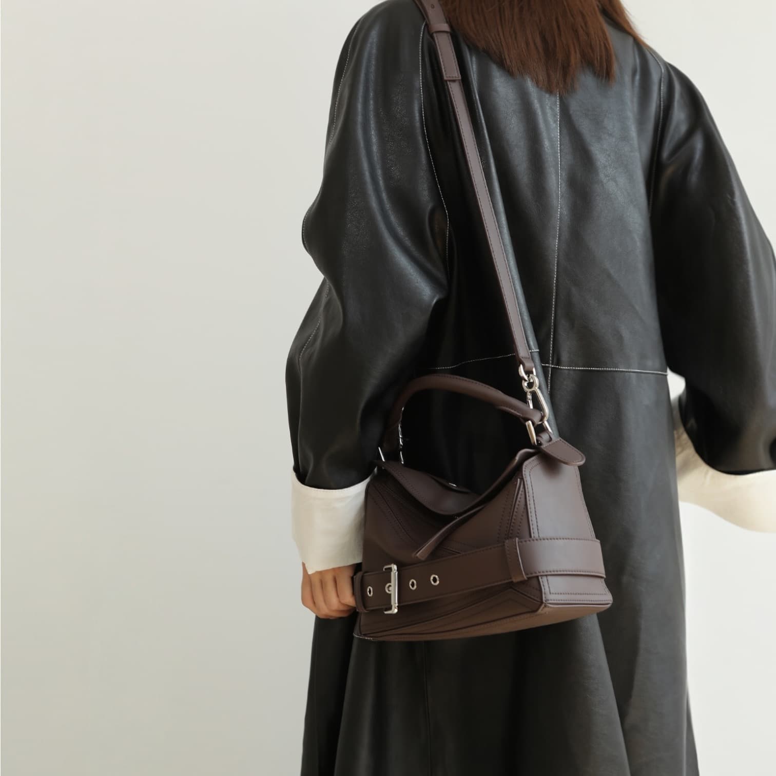 522 本革RBパズルバッグ モカブラウン / フロントベルト付き ショルダーバッグ ルビリア