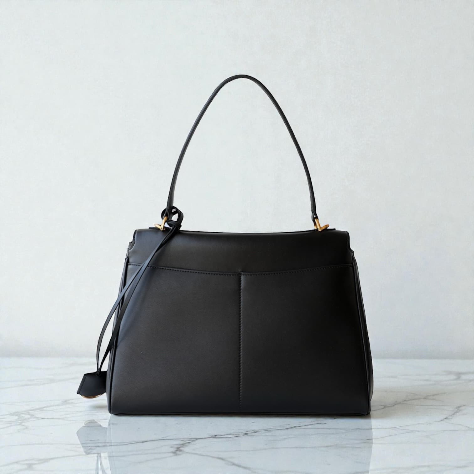 545 本革OHフラップバッグ / BLACK A4対応 2WAY 大人上品通勤バッグ ルビリア