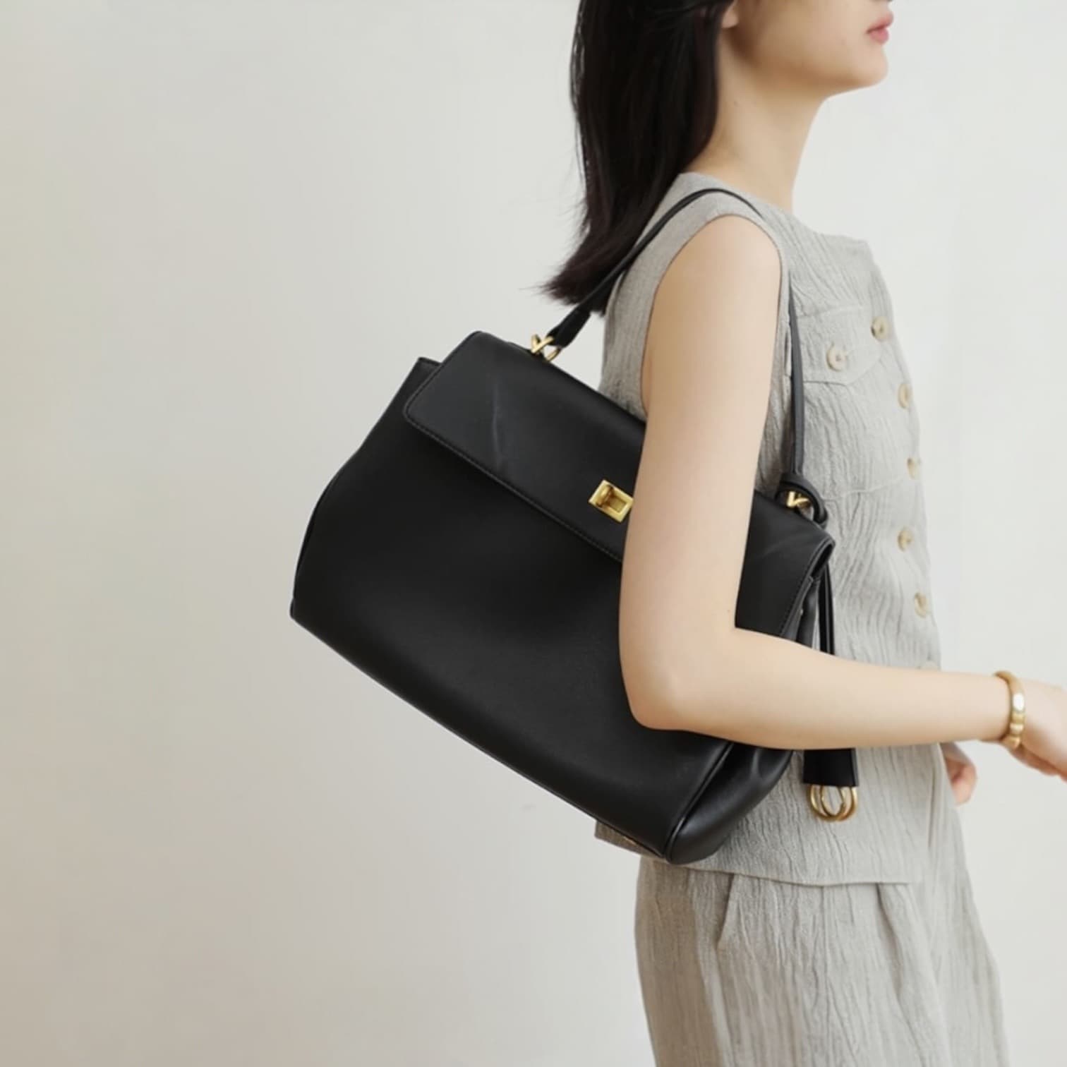 545 本革OHフラップバッグ / BLACK A4対応 2WAY 大人上品通勤バッグ ルビリア