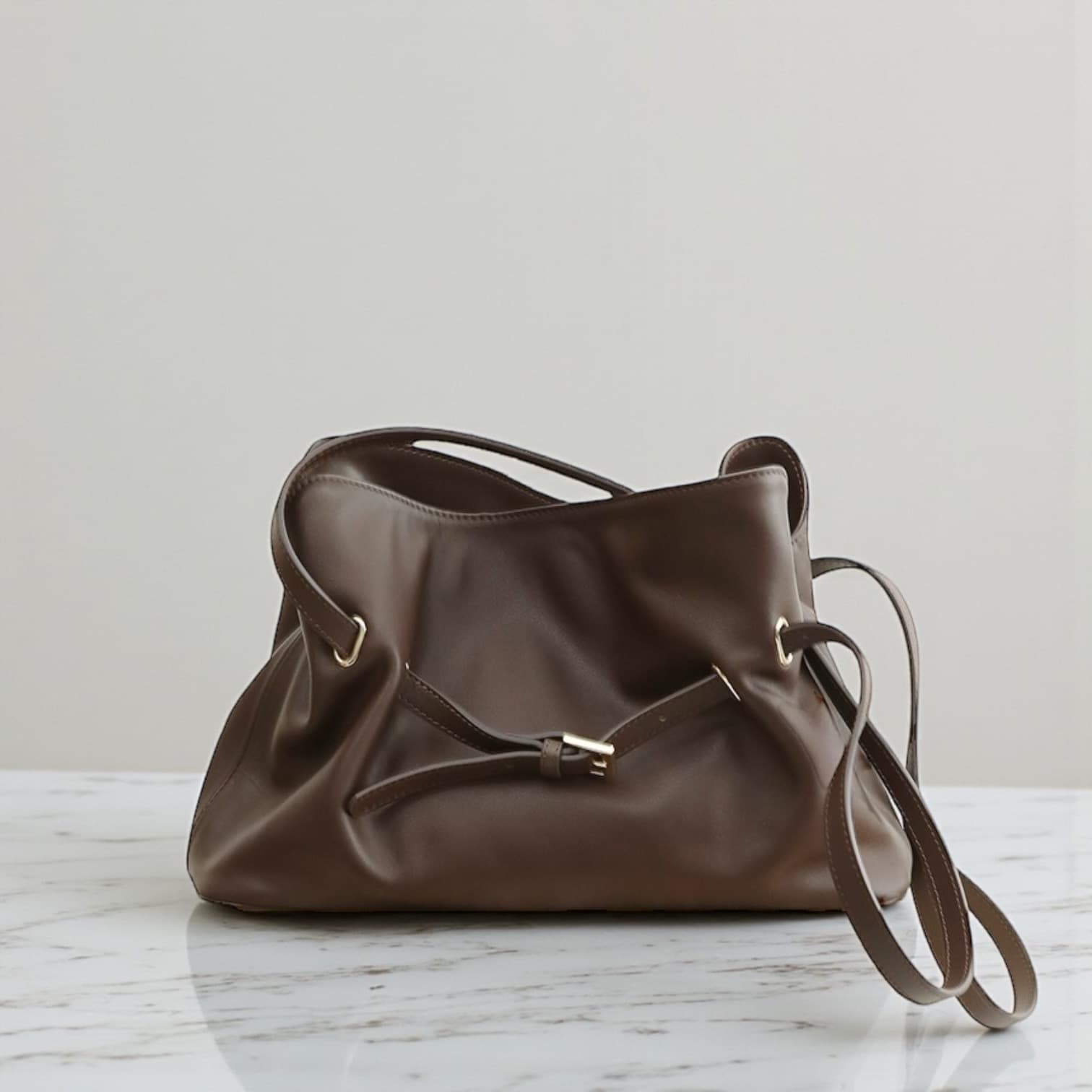 553 本革LHベルトバッグ ブラウン タブレット対応軽量ビジネスバッグ ルビリア