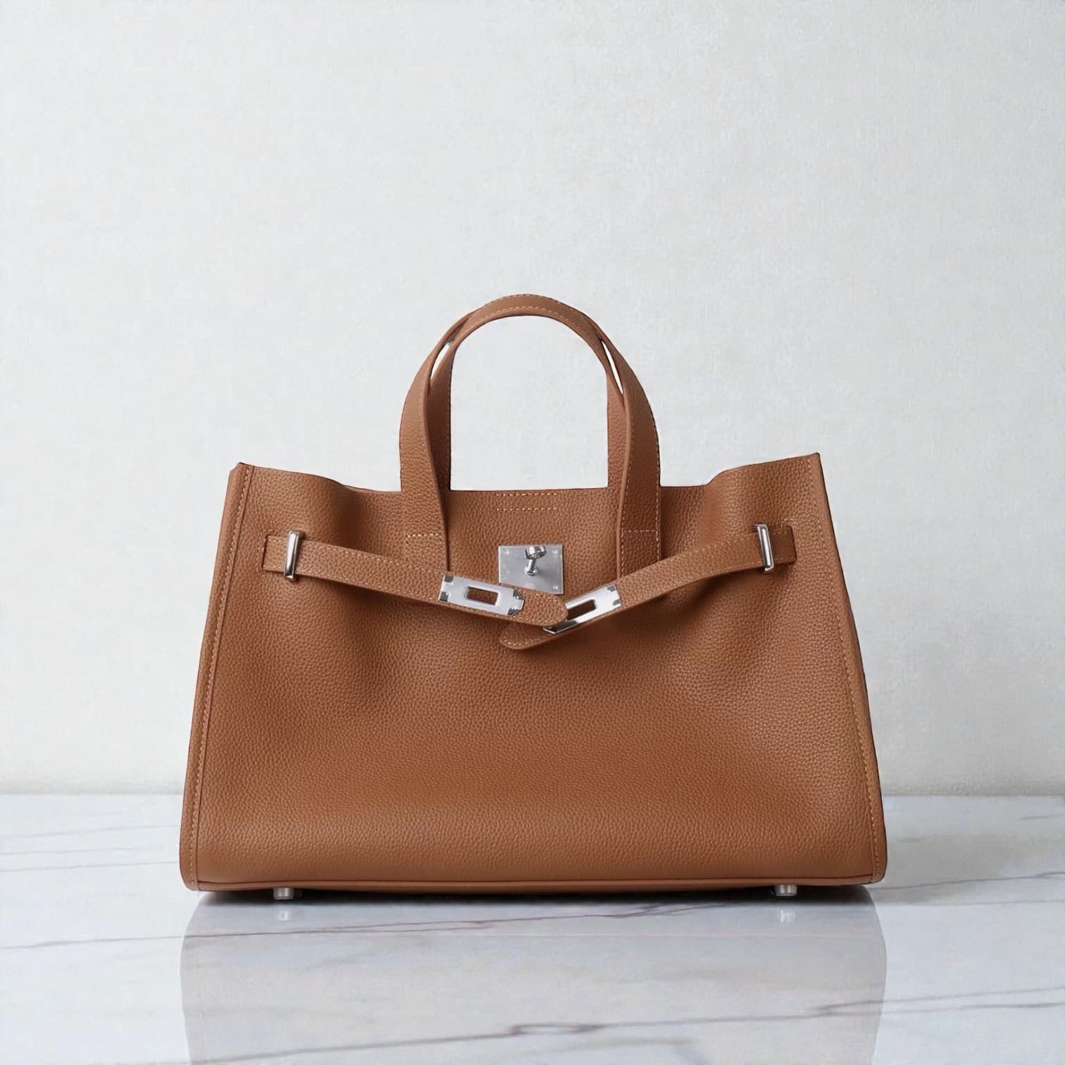 550 本革FBラージバッグ ブラウン|A4・PC対応の上質レザー通勤バッグ ルビリア