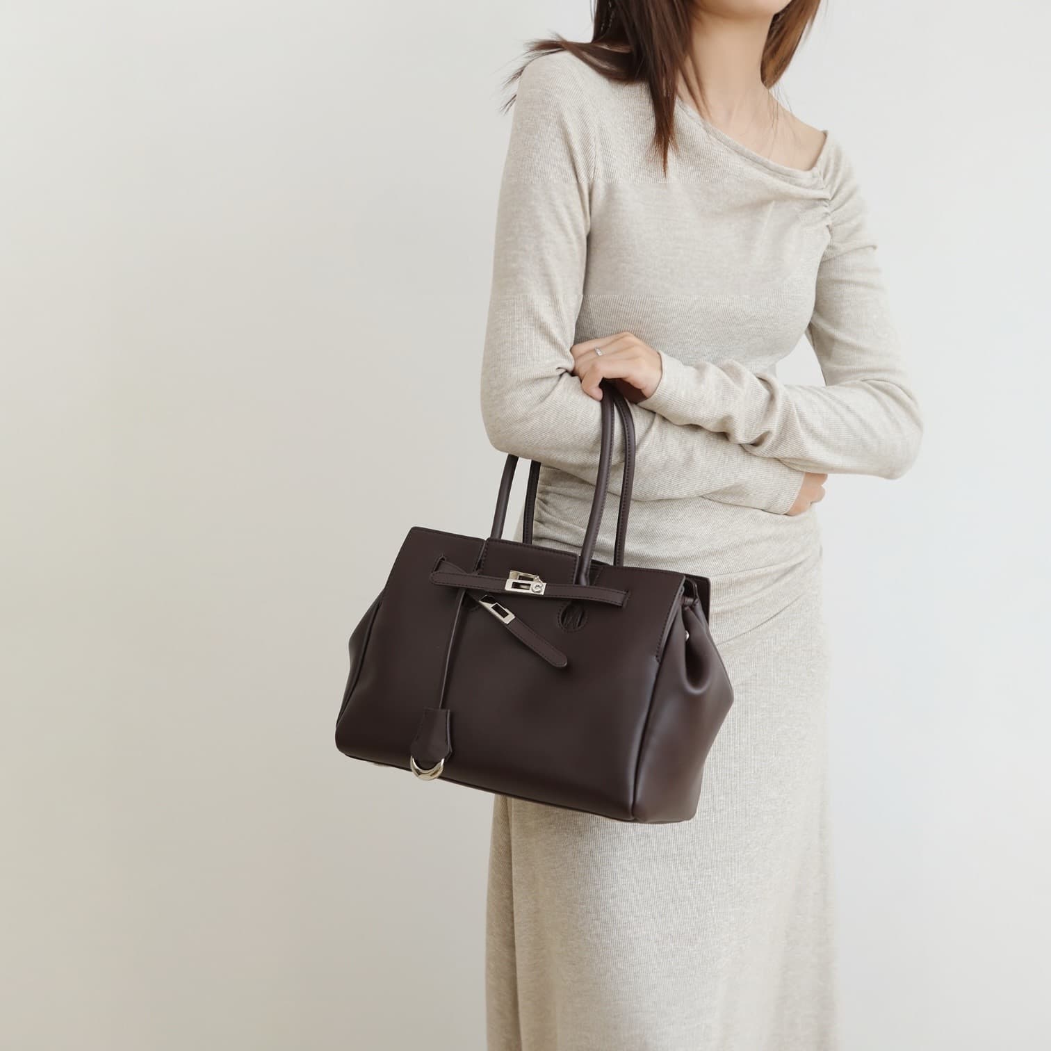 488 牛革FBトートバッグ