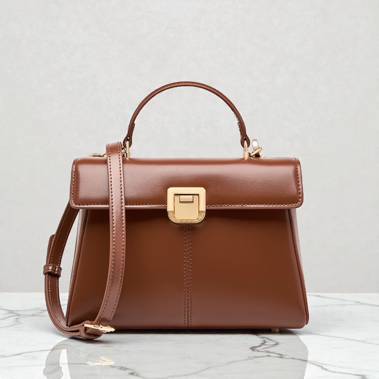 575 牛革クラシカルフラップバッグ BROWN|セレモニーにも映える艶本革フラップ ルビリア