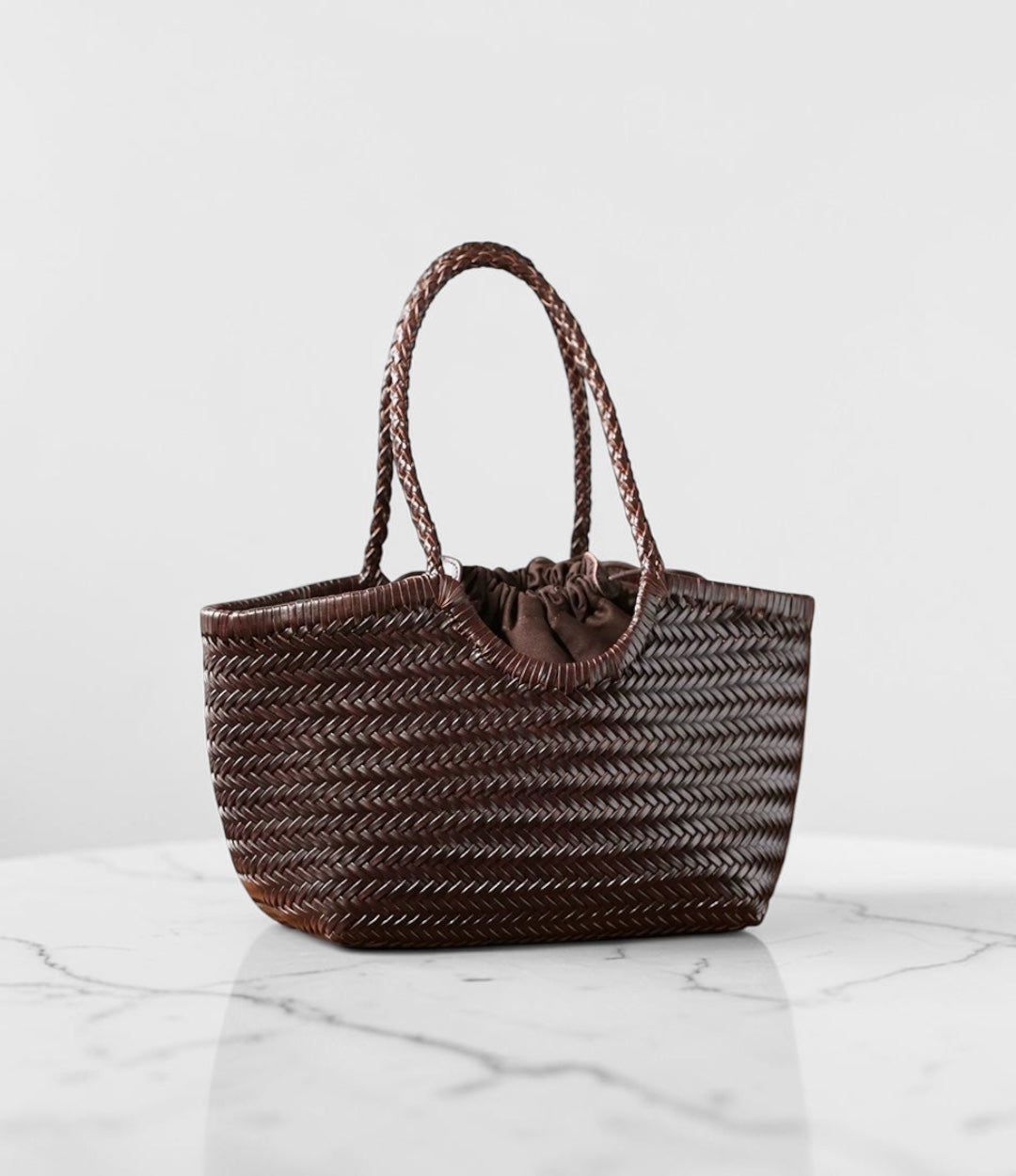 469牛革編み込みレイヤードバッグ