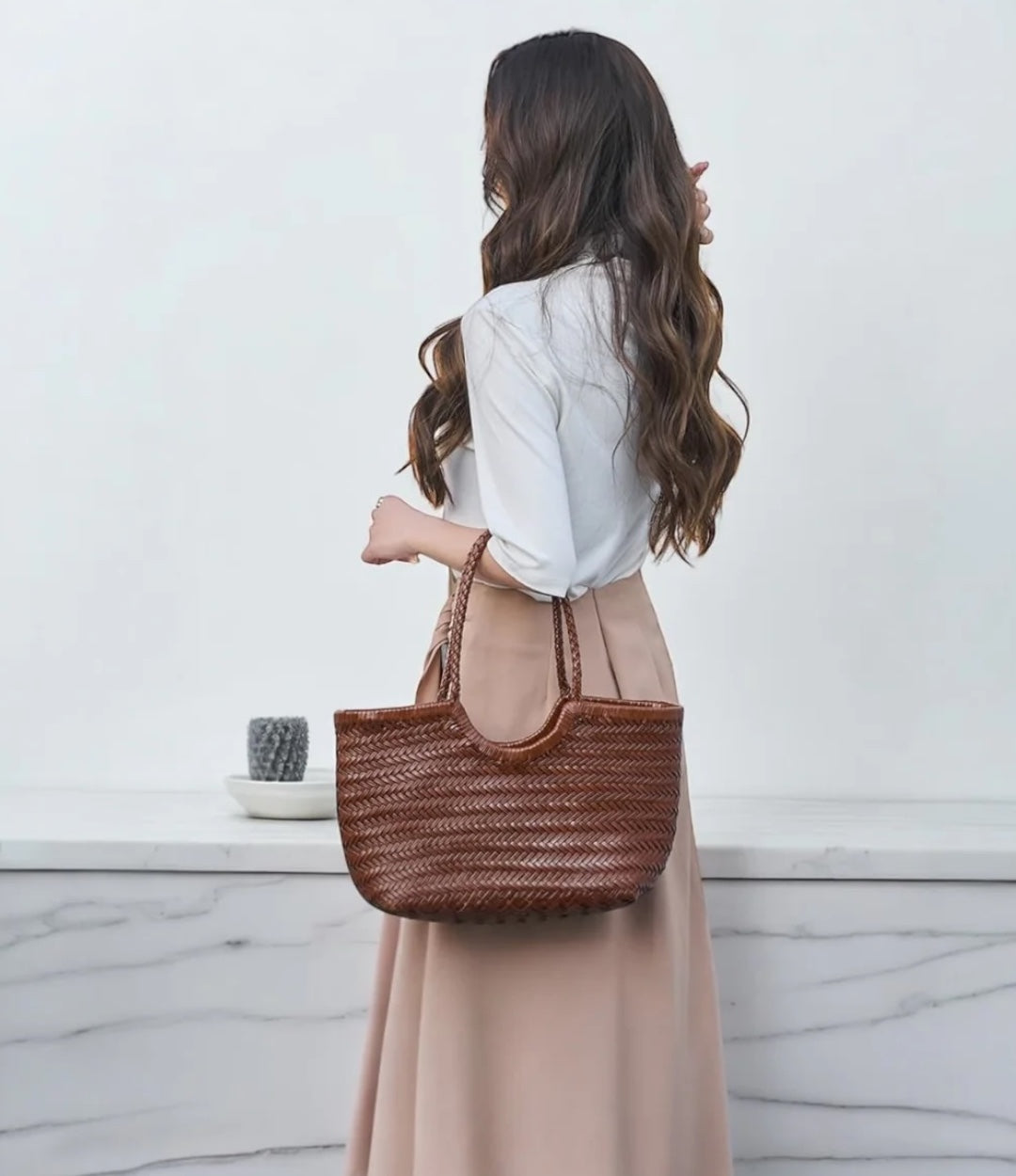 469牛革編み込みレイヤードバッグ