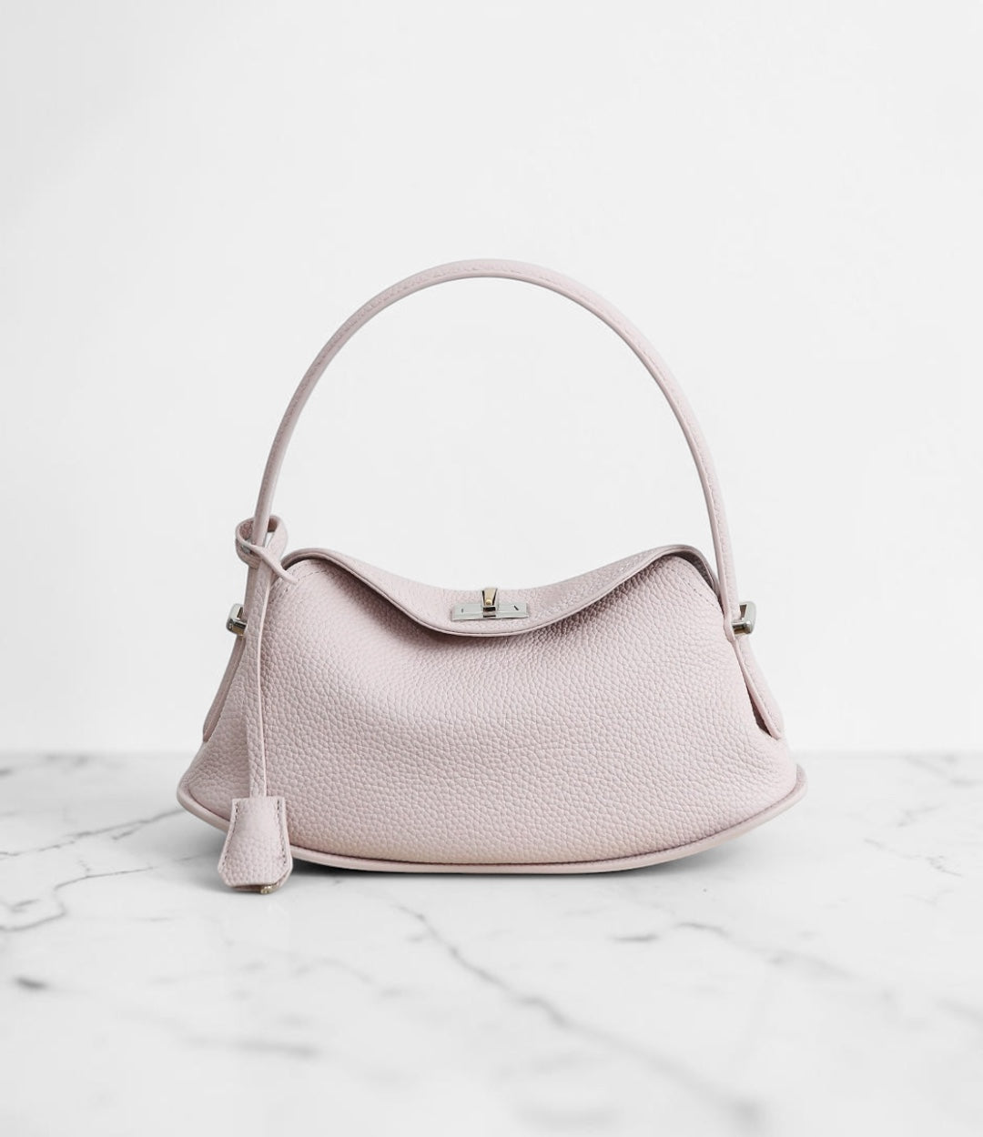 本革メタルバックルFLバッグ ピンク  斜め掛けできる上品2WAYバッグ　ルビリア　LUVILIA