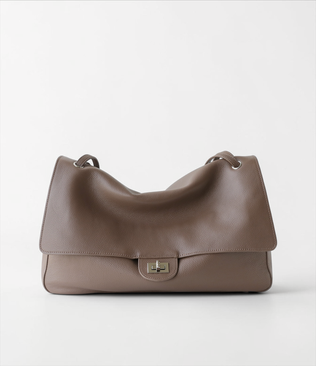 629 牛革A4フラップショルダーバッグ BEIGE 正面｜上品な大容量A4バッグ