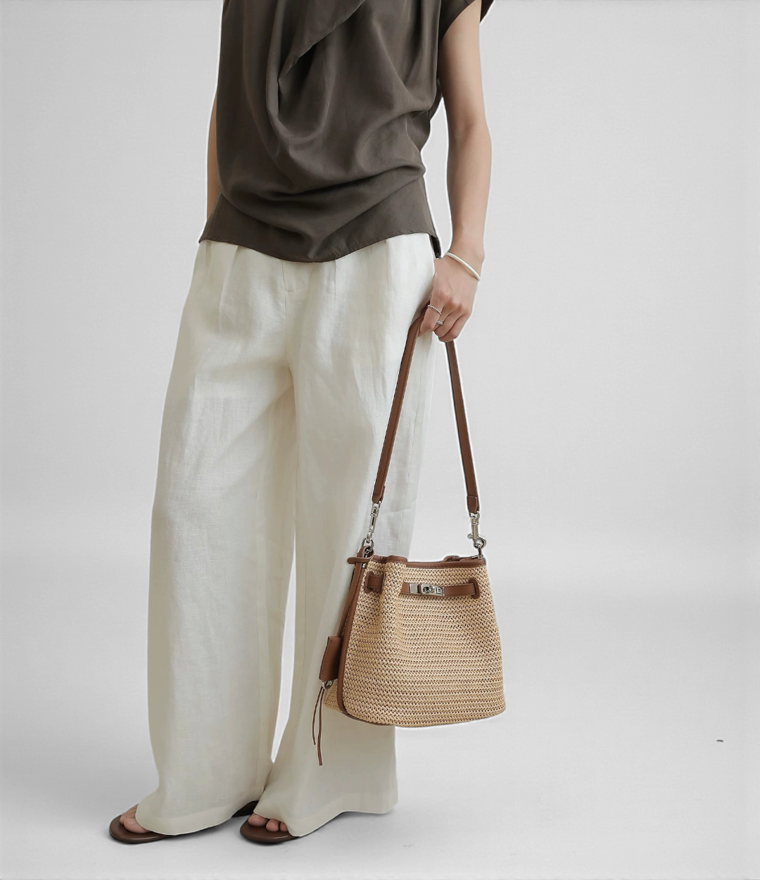本革ベルトストローバッグ｜BROWN | 上品な大人の夏バッグ｜返品無料・LINEクーポン【LUVILIA公式】