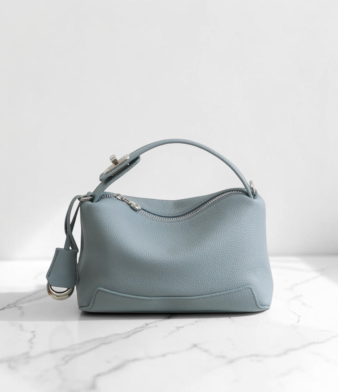 本革ナチュラルクリーブバッグ BLUE | 2種類のショルダー付きで使い分けできる上品バッグ | LUVILIA ルビリア