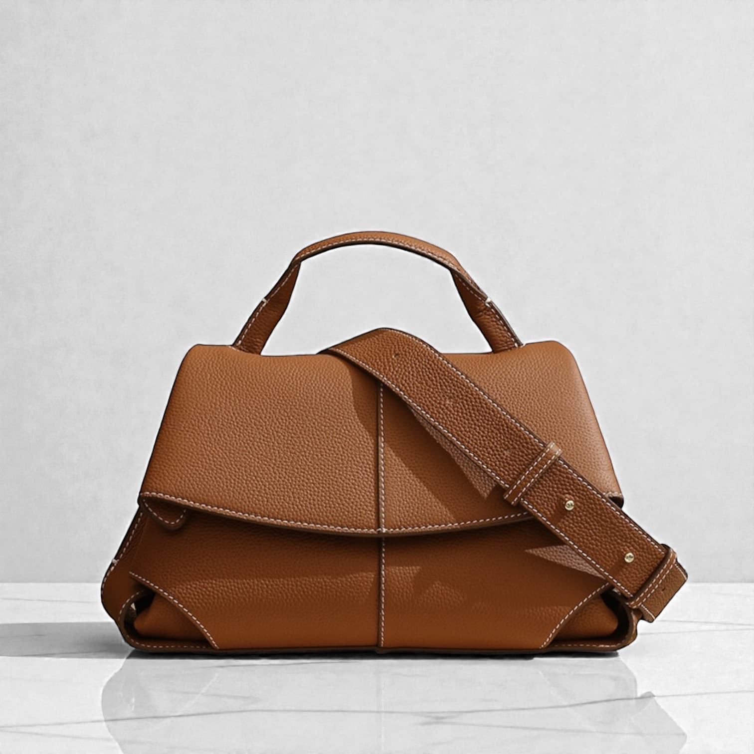 570 牛革トップハンドルフラップバッグ ブラウン｜フォーマル対応上品本革バッグ　ルビリア