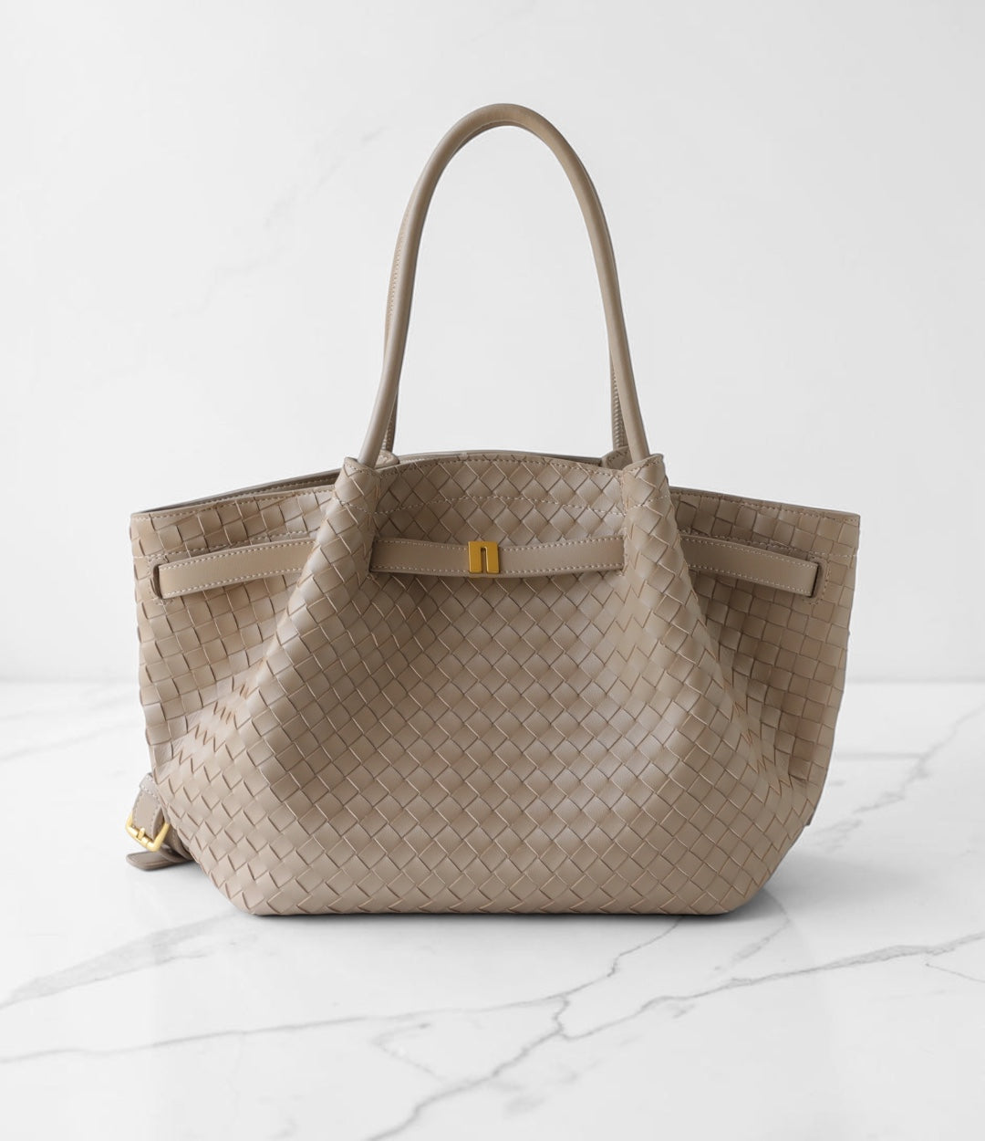 牛革編み込みFBバッグ BEIGE / 正面 /上品に持てる2WAY本革トートバッグ