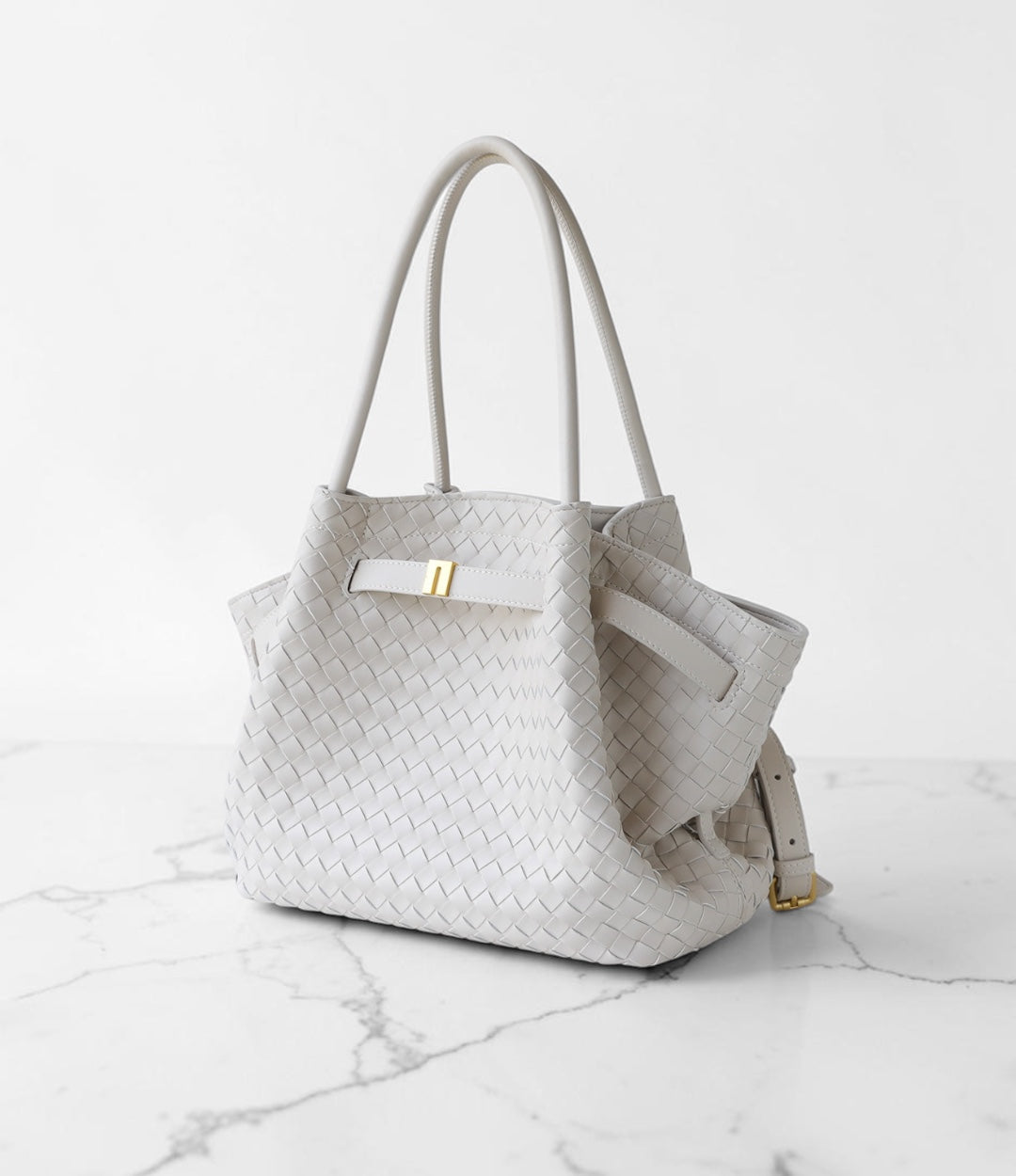 牛革編み込みFBバッグ WHITE / LUVILIA ｜ルビリア/ 上品に持てる2WAY本革トートバッグ