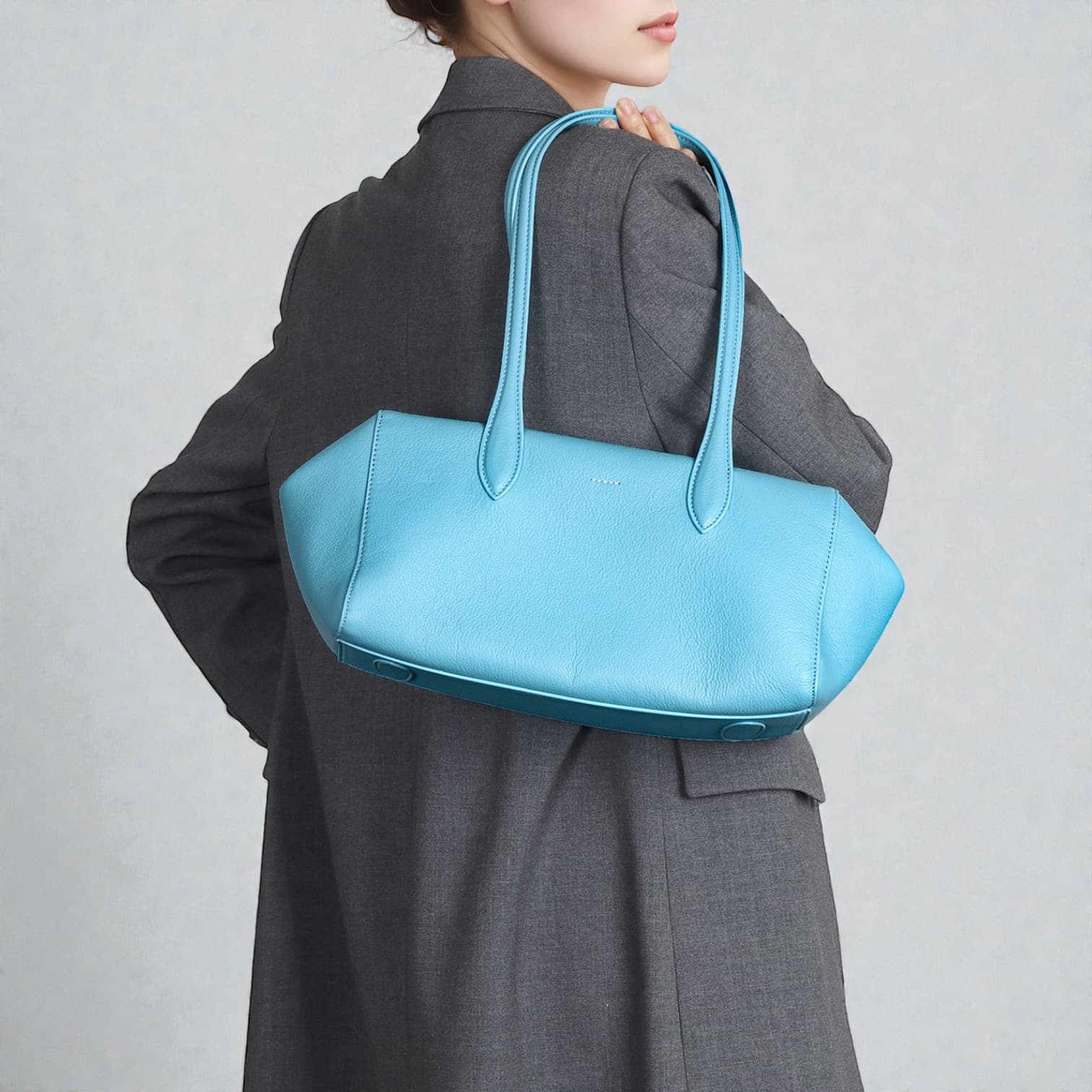 560牛革LHボウリングバッグ