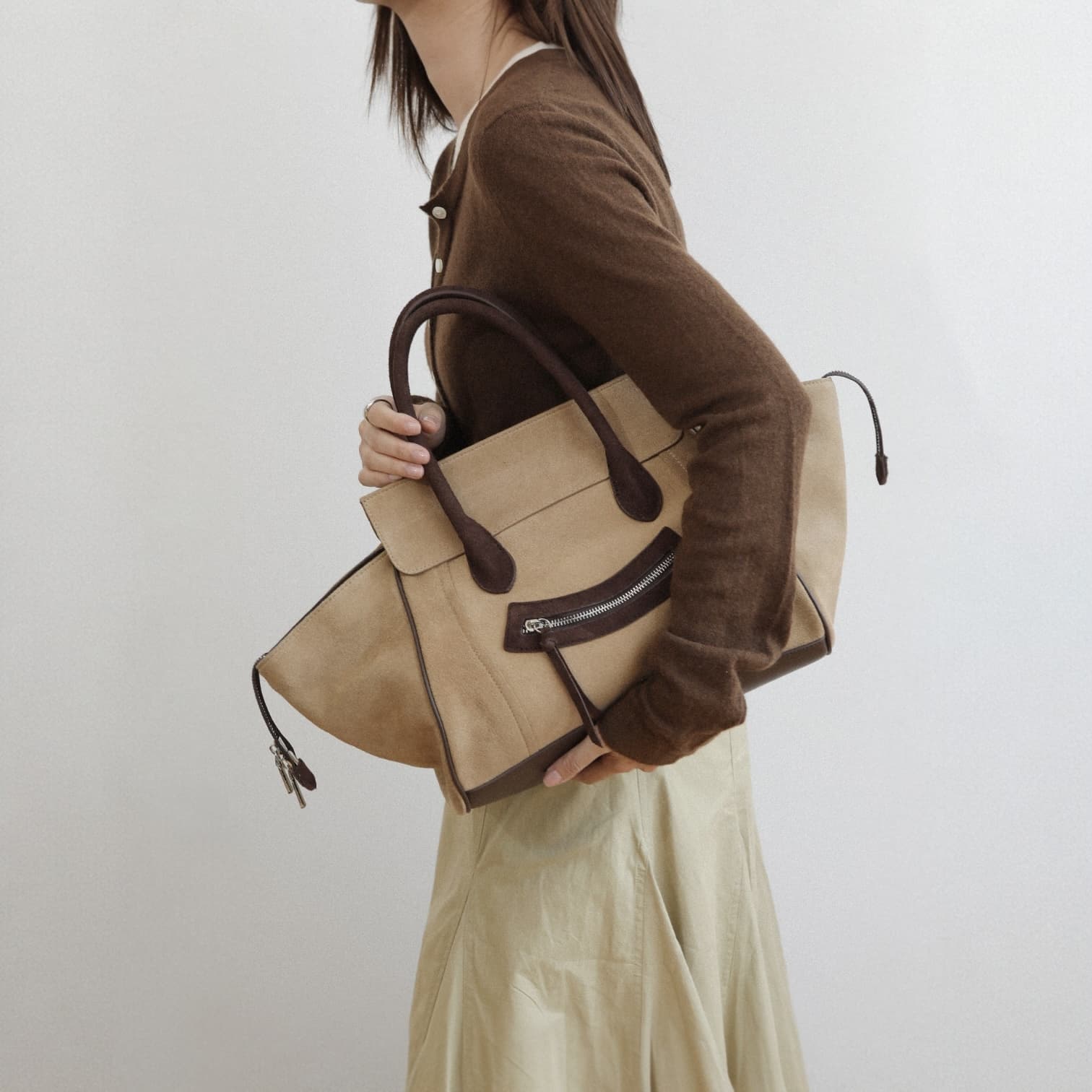 521 本革スウェードRGバッグ M ベージュ｜A4対応×上質スウェード　ルビリア