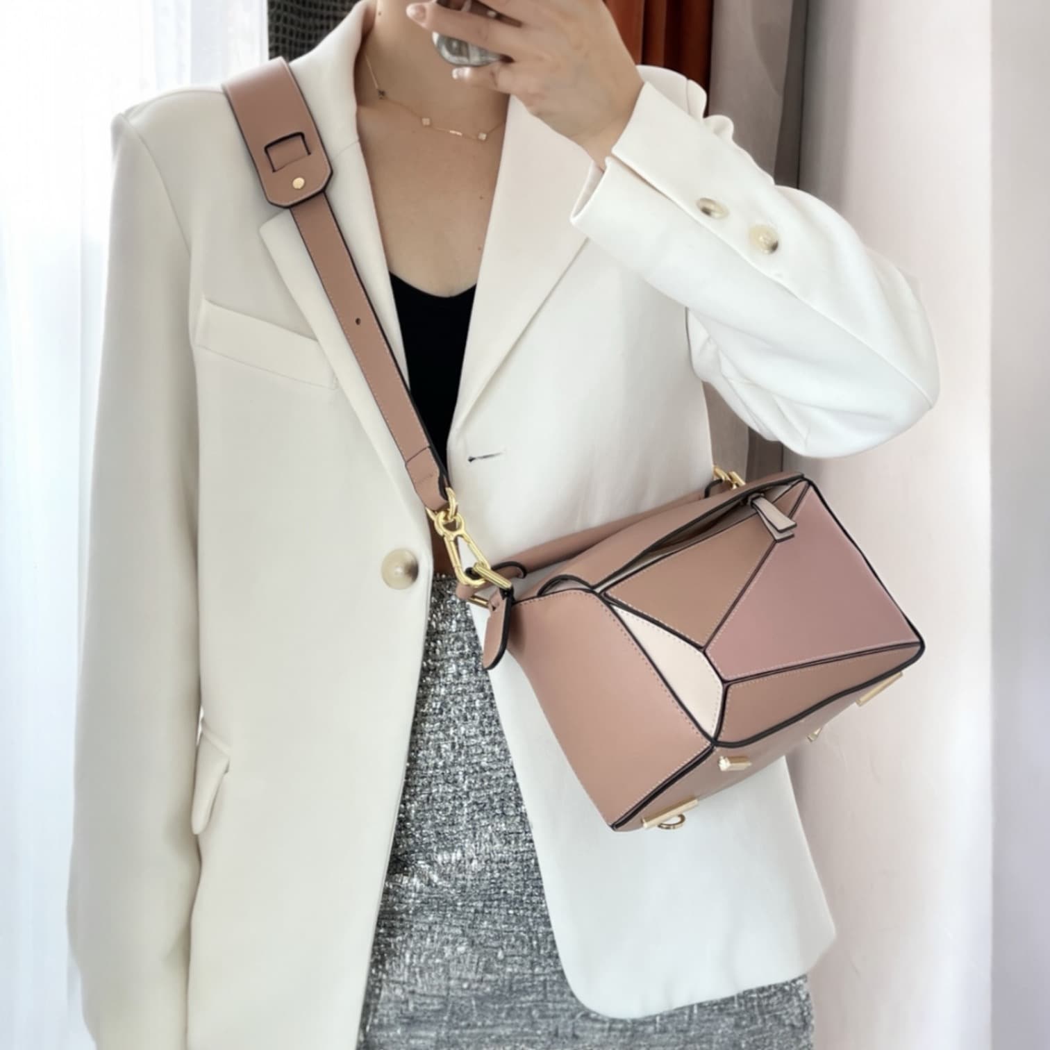 3WAY 本革 パズル型 ショルダーバッグ（7色展開・背面ポケット付）