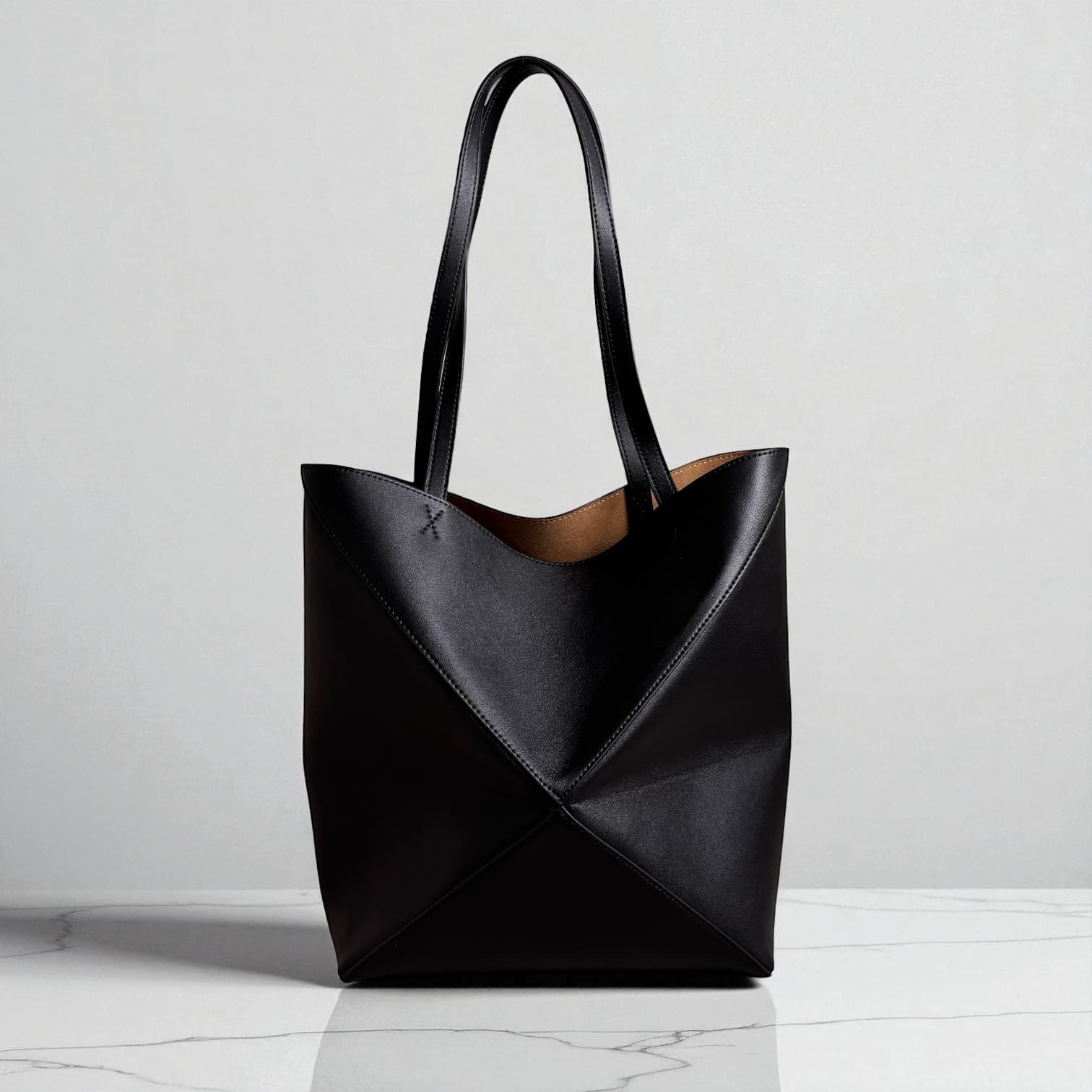 412 本革パズルトートバッグM ブラック 軽量A4対応トート　通勤バッグ　ルビリア