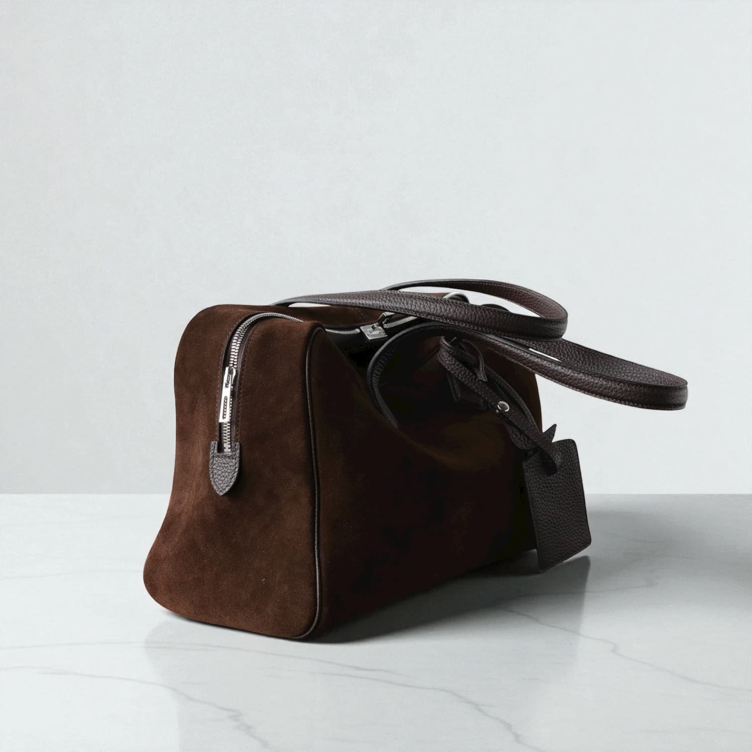 527 本革スウェードLHボストンバッグ ブラウン 南京錠付き A4対応 通勤用　小旅行バッグ　ルビリア