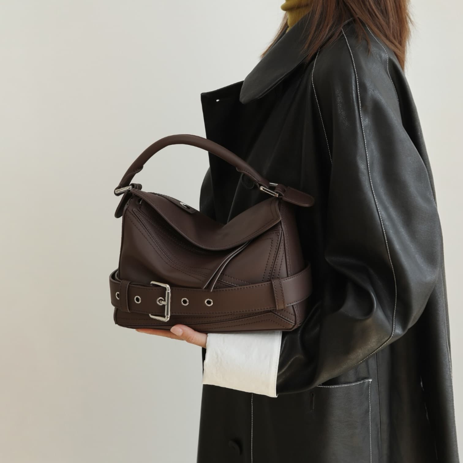 522 本革RBパズルバッグ モカブラウン / フロントベルト付き ショルダーバッグ　ルビリア