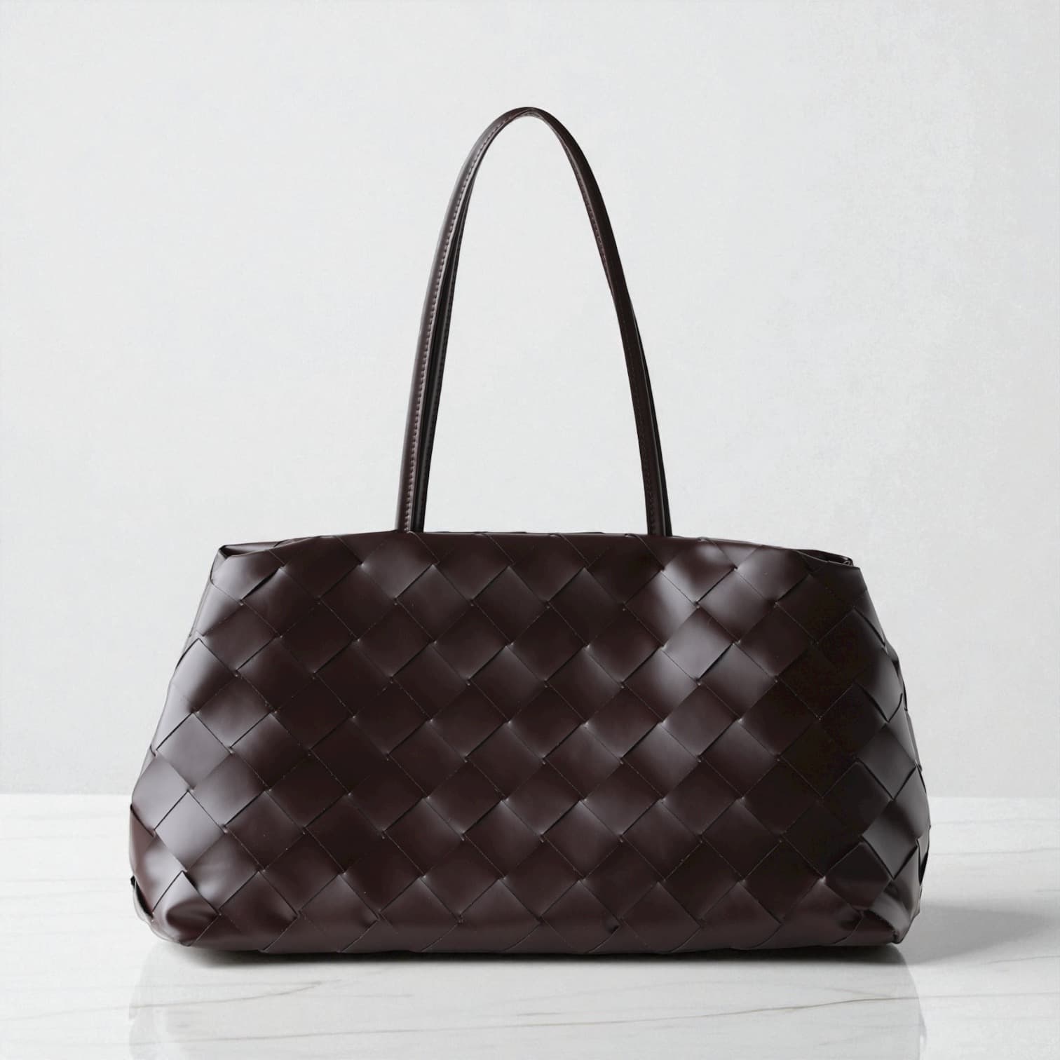 lv523 本革編み込みトートバッグ ブラウン 通勤バッグ・A4対応 上品デザイン　ルビリア