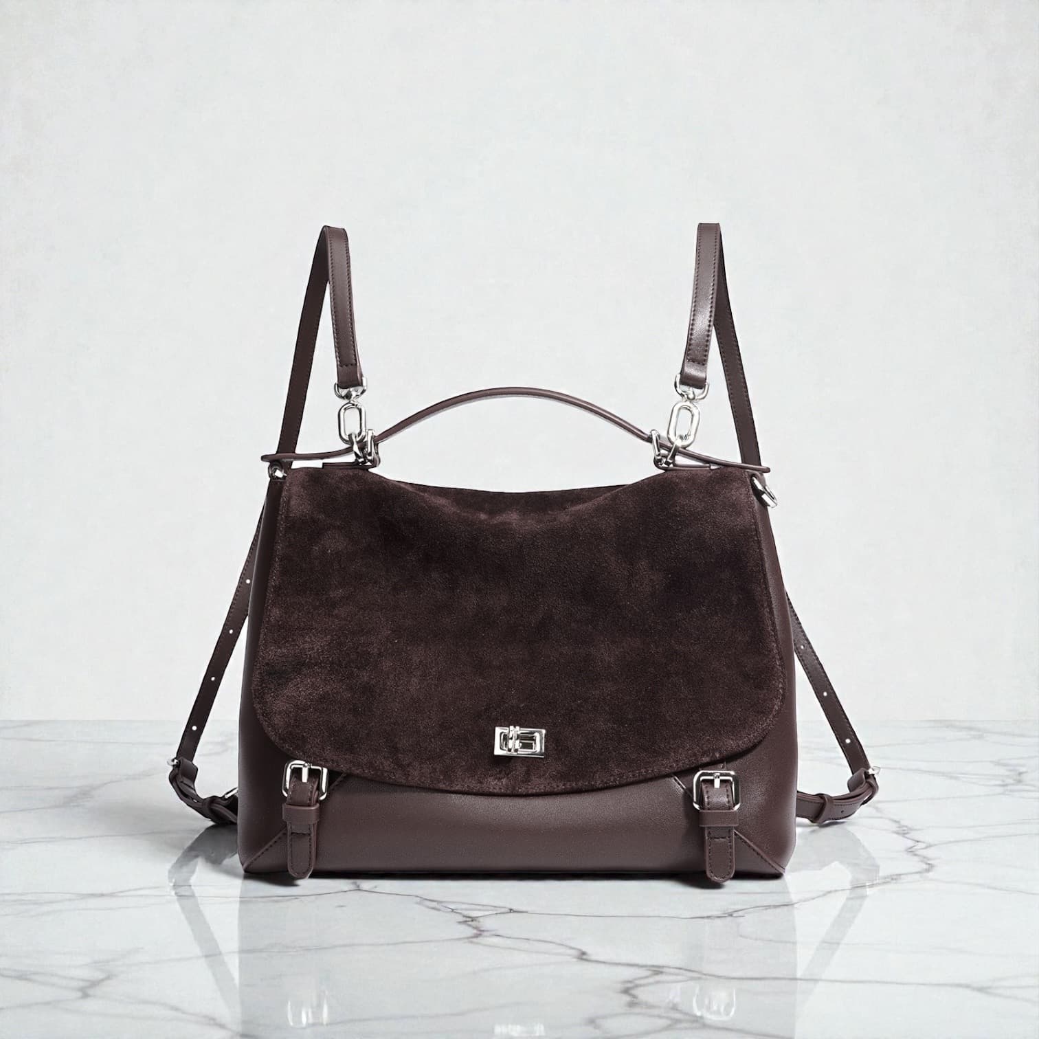 533 牛革フラップ3WAYバッグ