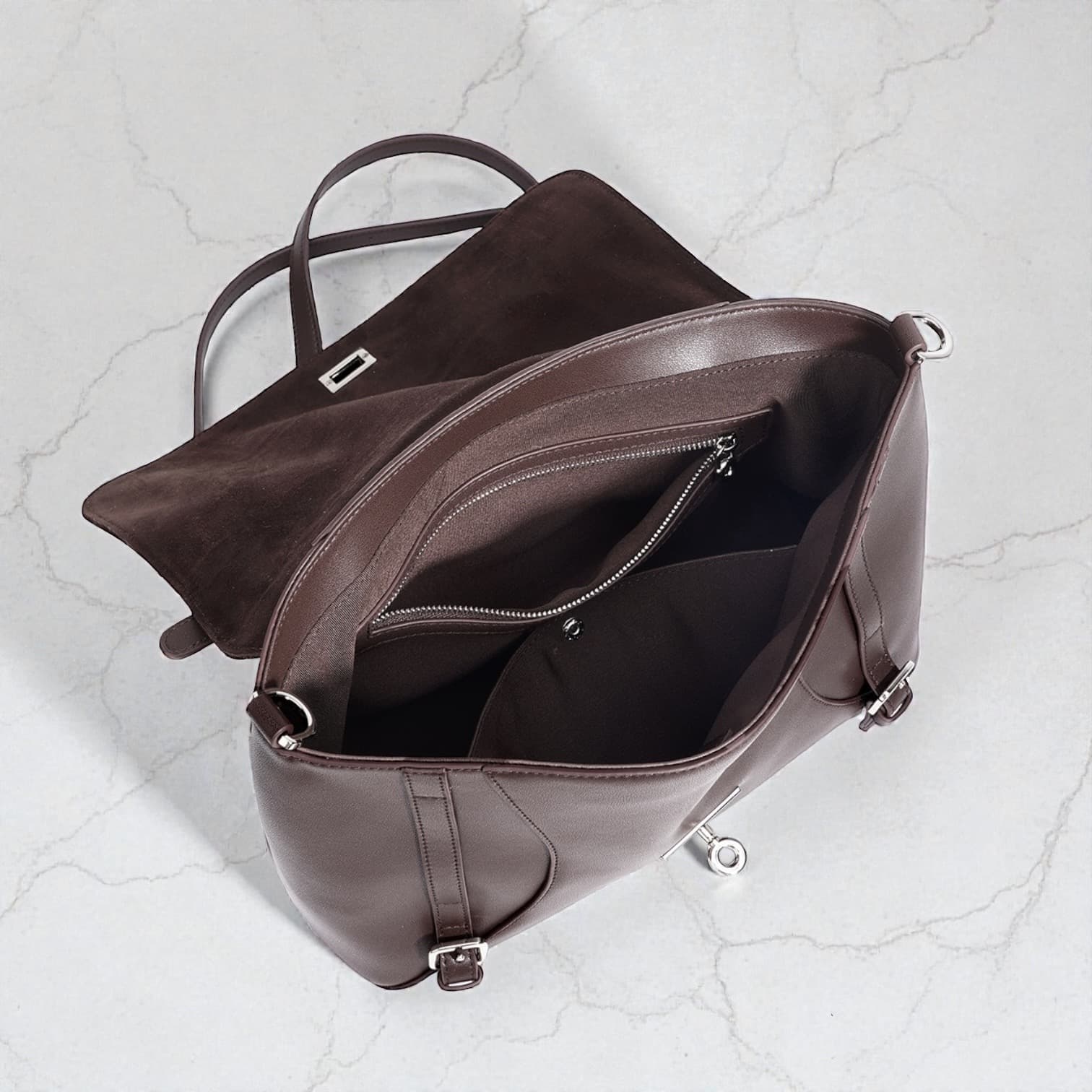 533 牛革フラップ3WAYバッグ