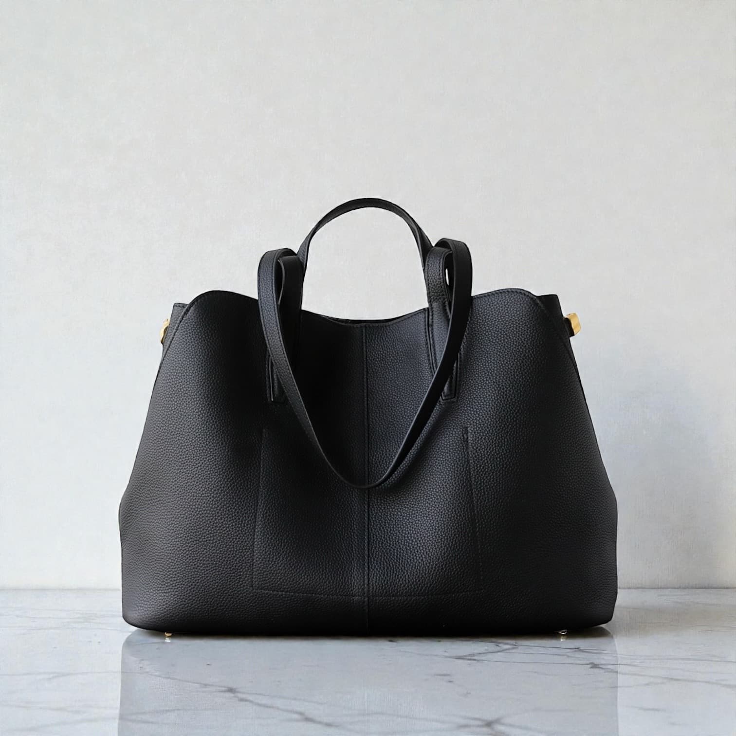 541 本革TFハンドルバッグ / Lサイズ　ブラック A4収納可 スマホポケット付き　ルビリア