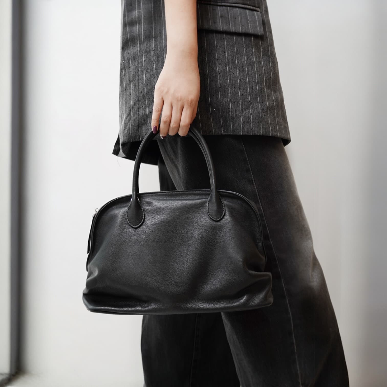 466 本革RZナチュラルバッグ ブラック A4対応 通勤バッグ　ルビリア