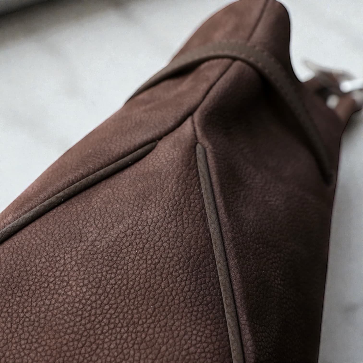 538 鹿革RBバッグ MOCHA｜A4収納・軽量0.5kg・上質ディアレザー　ルビリア