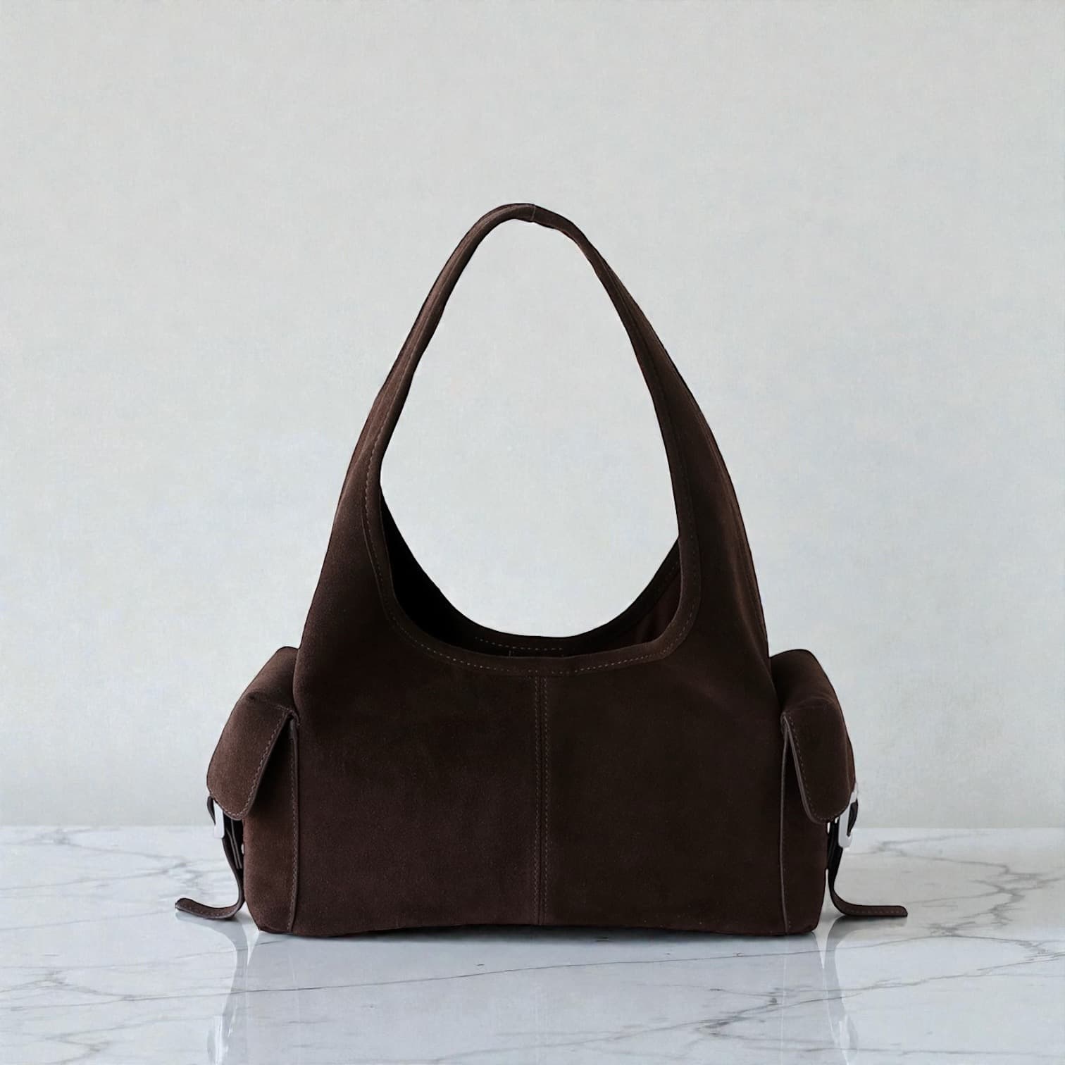 554 本革MPトライアングルバッグ　ブラウン｜多ポケットで出し入れしやすいワンハンドル　ルビリア