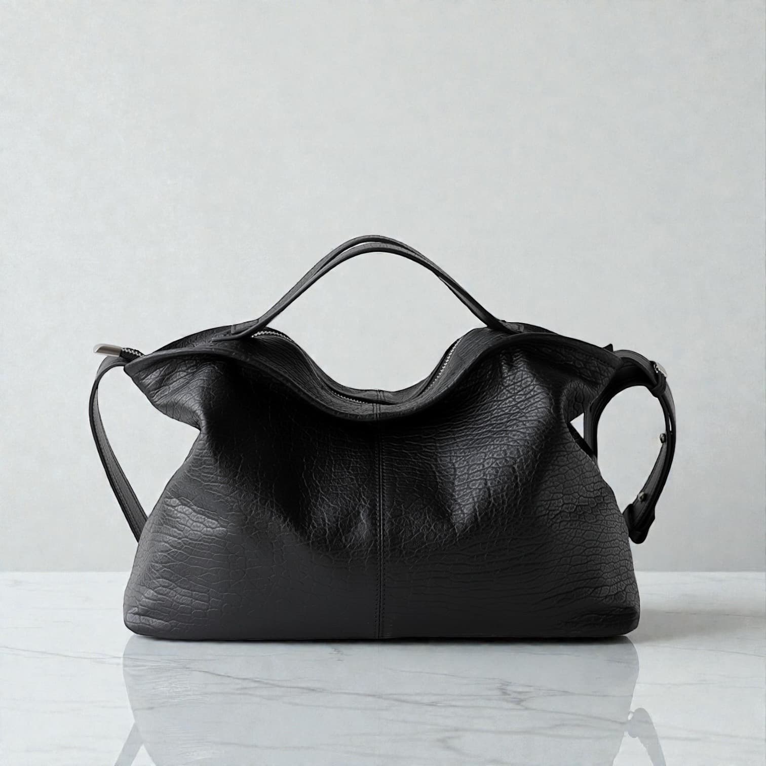 555 本革TOPハンドルバッグ ブラック A4対応 ルビリア