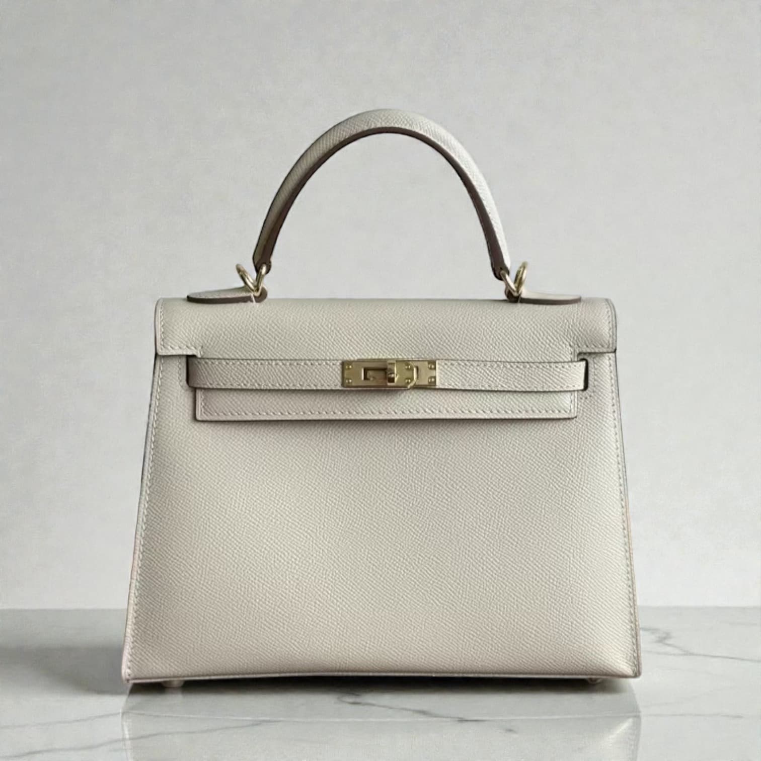 562本革FBフラップバッグ WHITE｜軽量0.5kgの上品セレモニーバッグ　卒園式・卒業式・入園式・入学式にもぴったり　ルビリア