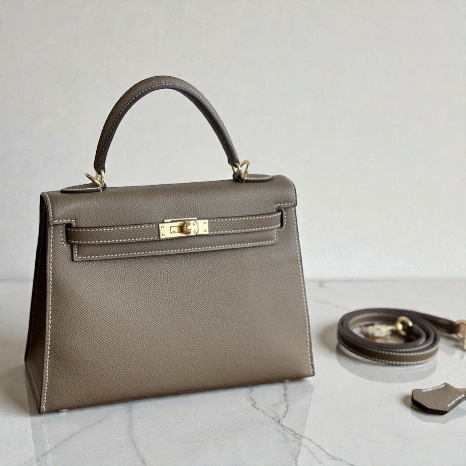 562本革FBフラップバッグ D.GRAY｜軽量0.5kgの上品セレモニーバッグ　卒園式・卒業式・入園式・入学式にもぴったり　ルビリア