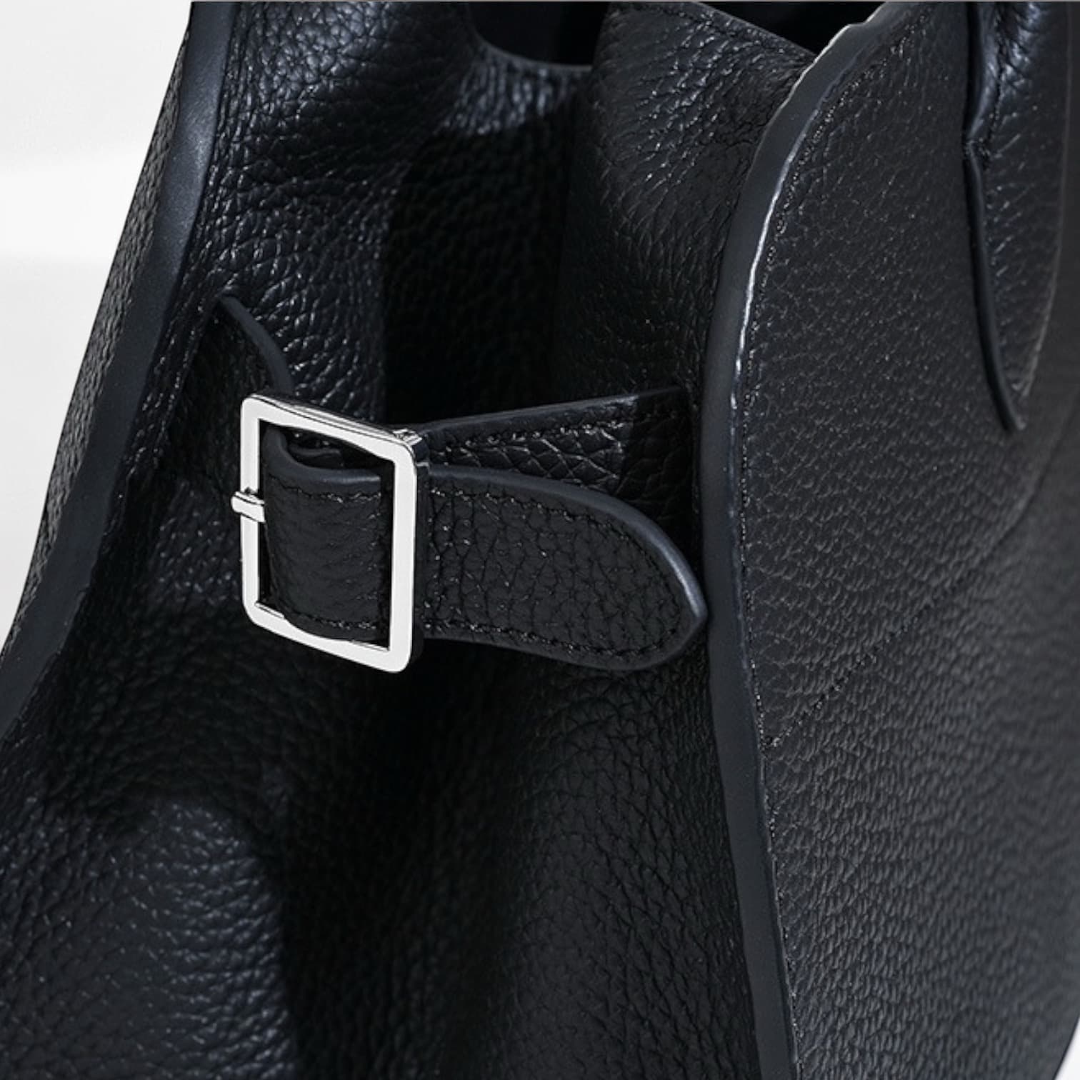 587 牛革E/Wロングハンドルバッグ