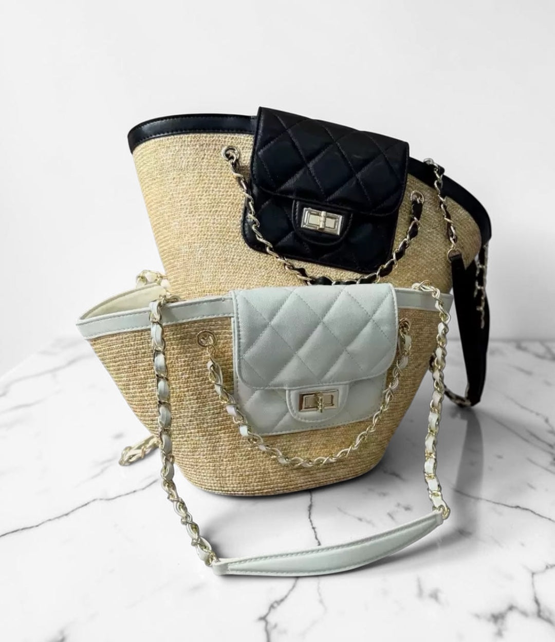 lv593 羊革HBチェーンカゴバッグ/ブラック　ホワイト/上質×きちんと見えする上品夏バッグ　ルビリア