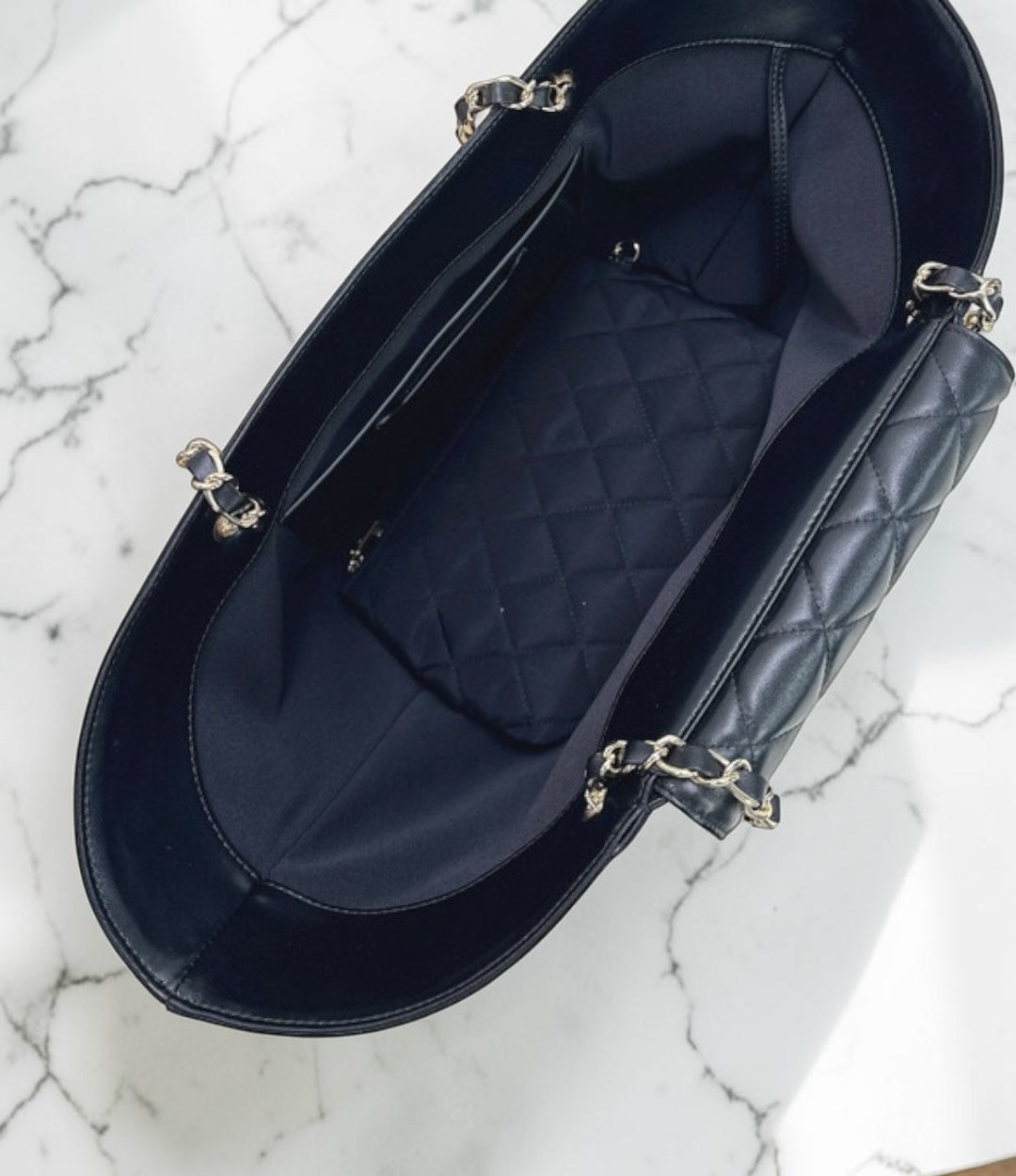 lv593 羊革HBチェーンカゴバッグ/ブラック/上質×きちんと見えする上品夏バッグ　ルビリア