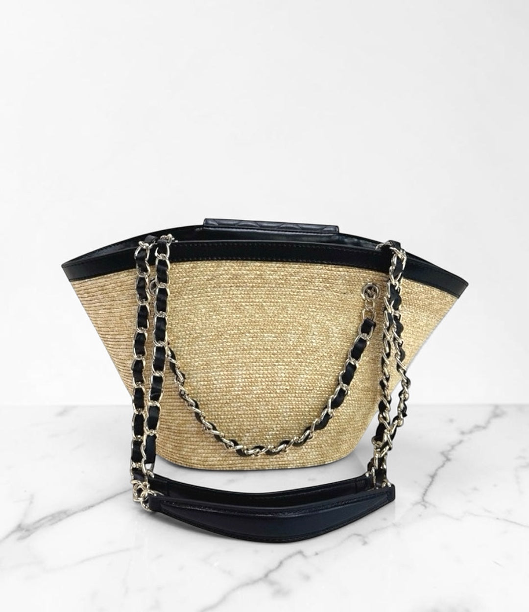 lv593 羊革HBチェーンカゴバッグ/ブラック/上質×きちんと見えする上品夏バッグ　ルビリア